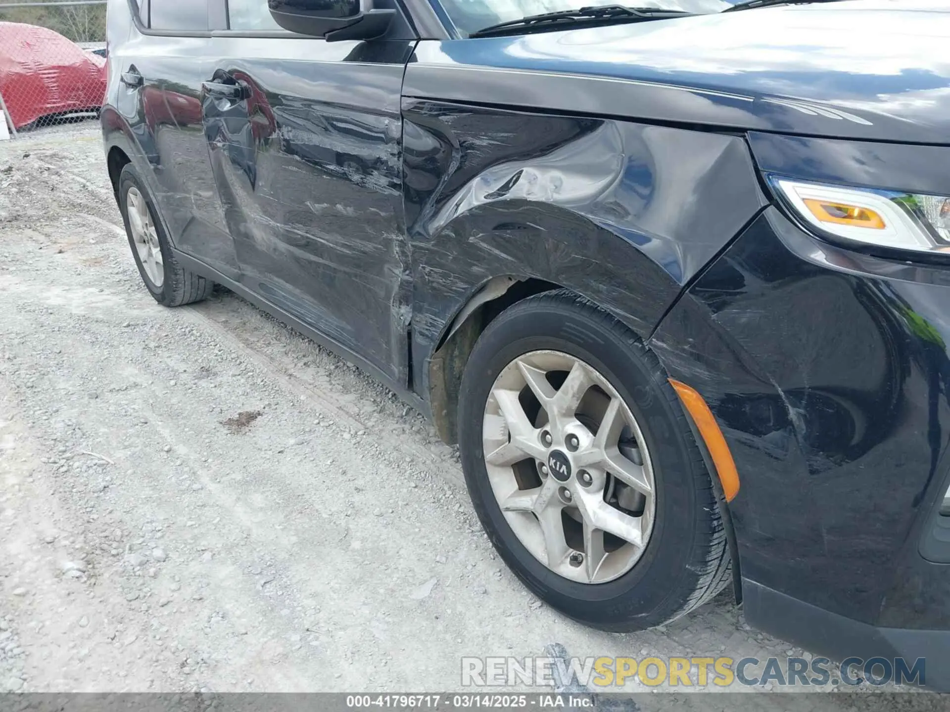 6 Фотография поврежденного автомобиля KNDJ23AU2L7720185 KIA SOUL 2020