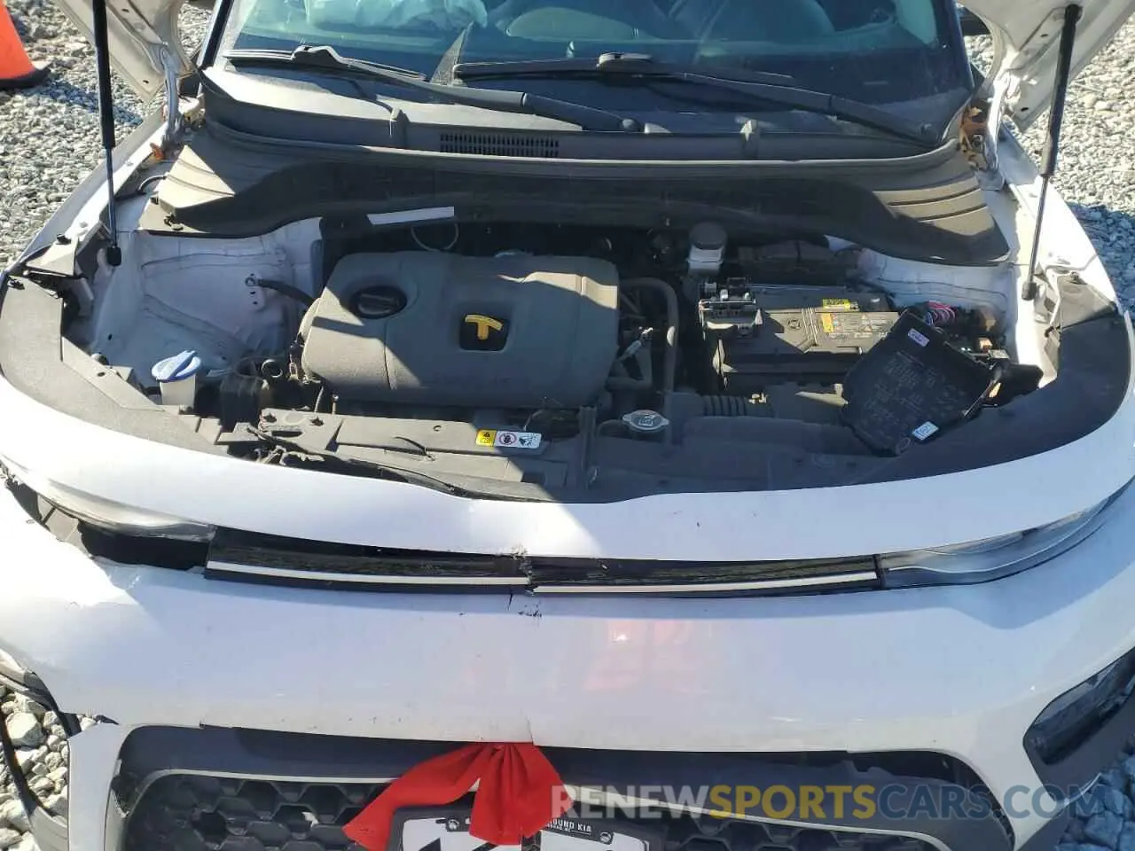 12 Photograph of a damaged car KNDJ23AU3L7006971 KIA SOUL 2020
