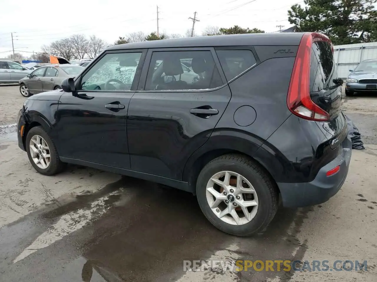 2 Photograph of a damaged car KNDJ23AU3L7014763 KIA SOUL 2020