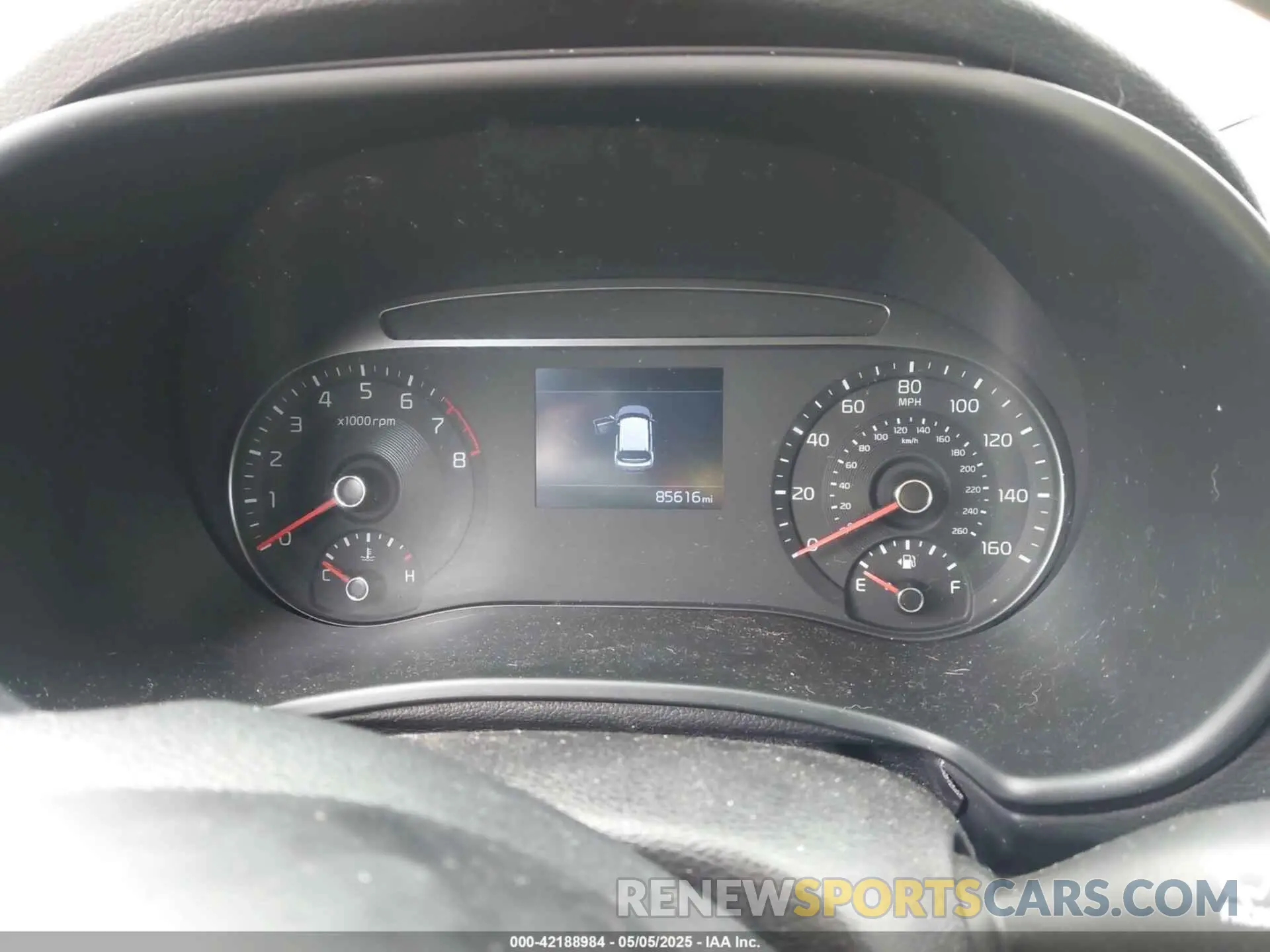 7 Фотография поврежденного автомобиля KNDJ23AU3L7017808 KIA SOUL 2020