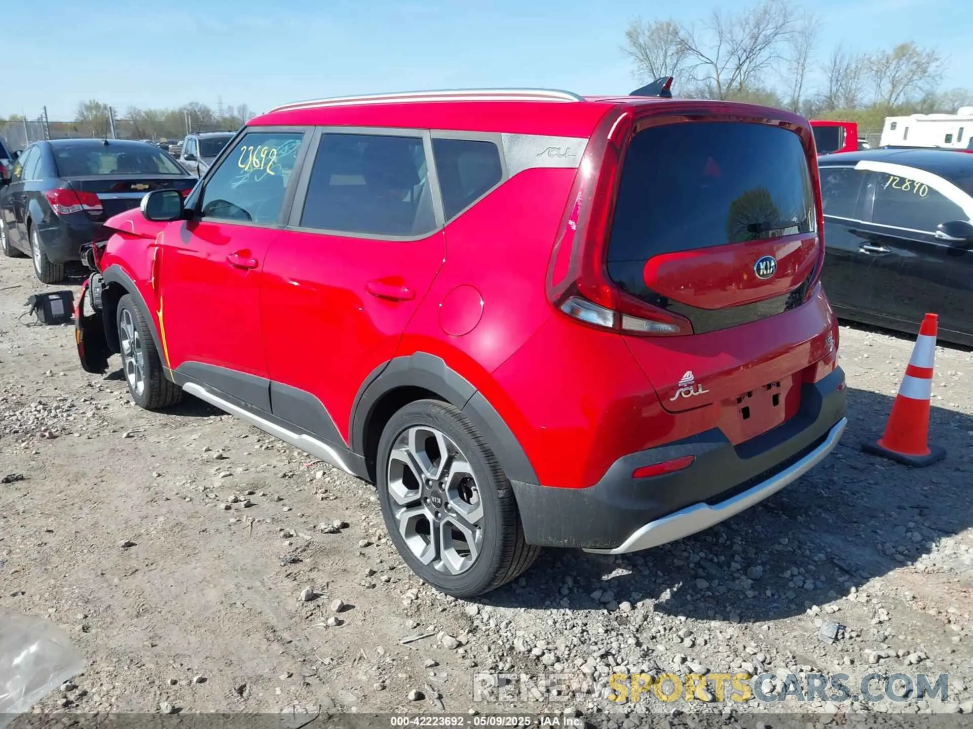 3 Фотография поврежденного автомобиля KNDJ23AU3L7029506 KIA SOUL 2020