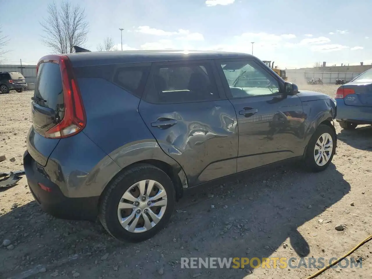 3 Фотография поврежденного автомобиля KNDJ23AU3L7047729 KIA SOUL 2020