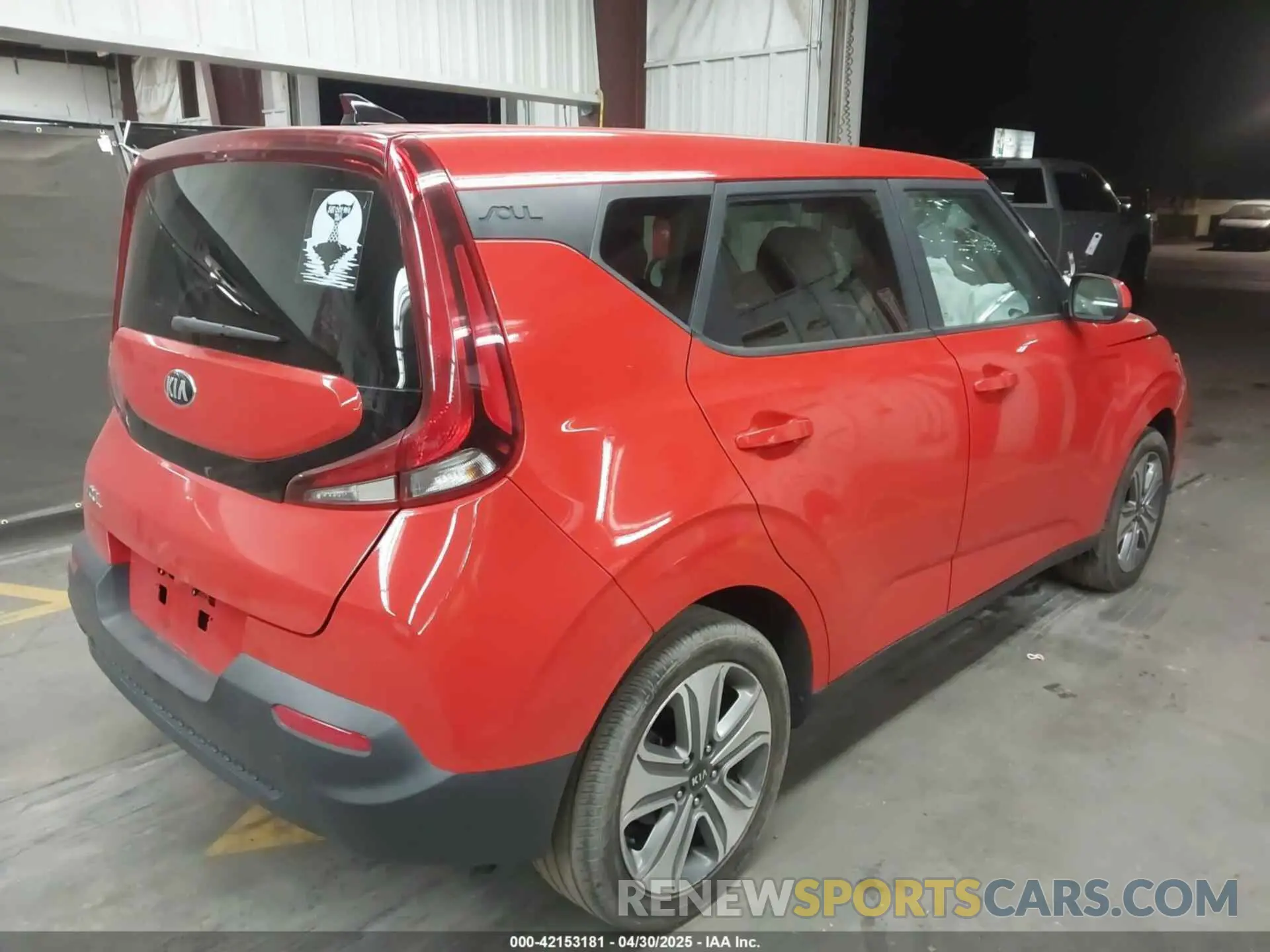 4 Photograph of a damaged car KNDJ23AU3L7702150 KIA SOUL 2020