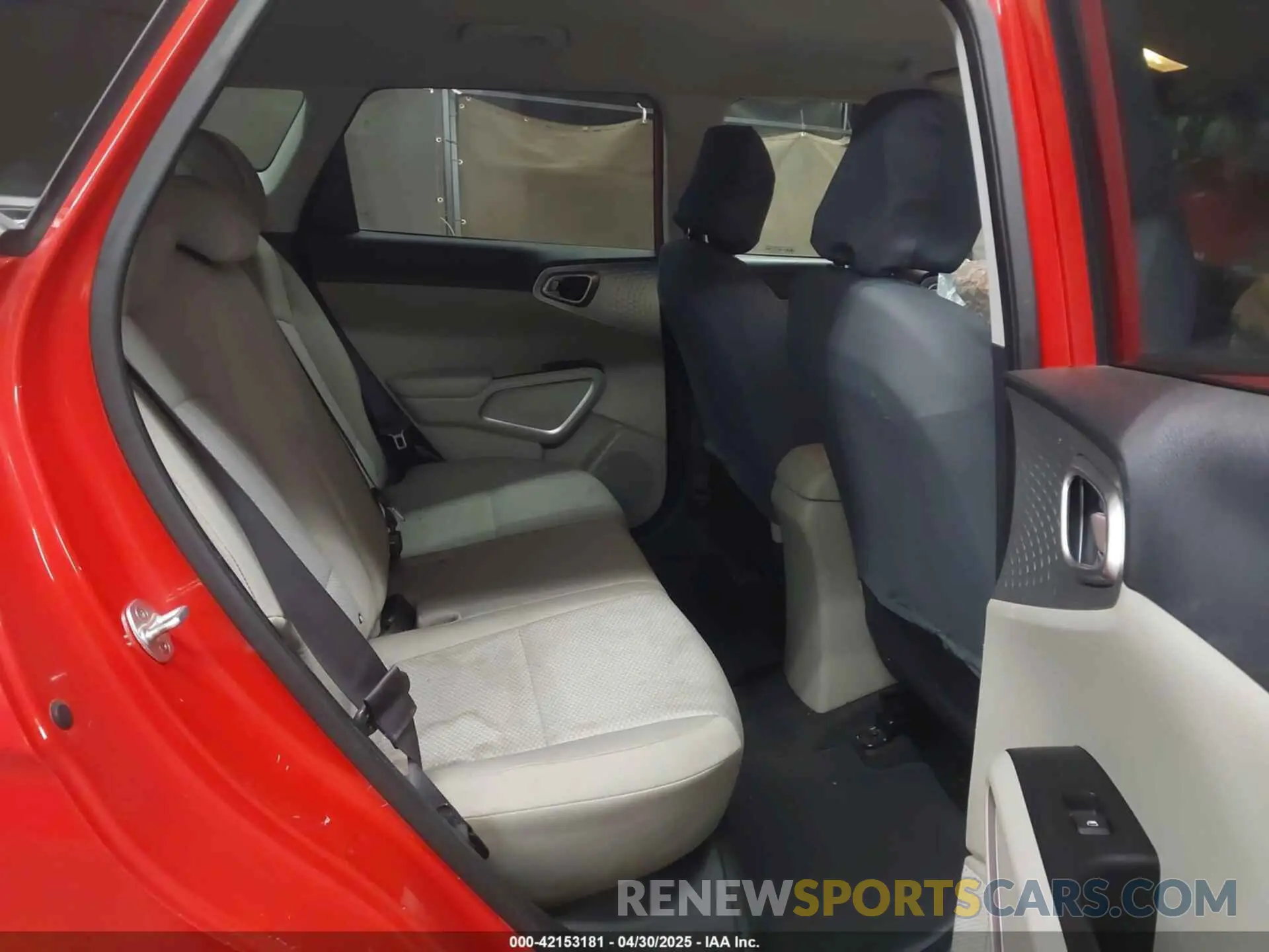8 Photograph of a damaged car KNDJ23AU3L7702150 KIA SOUL 2020
