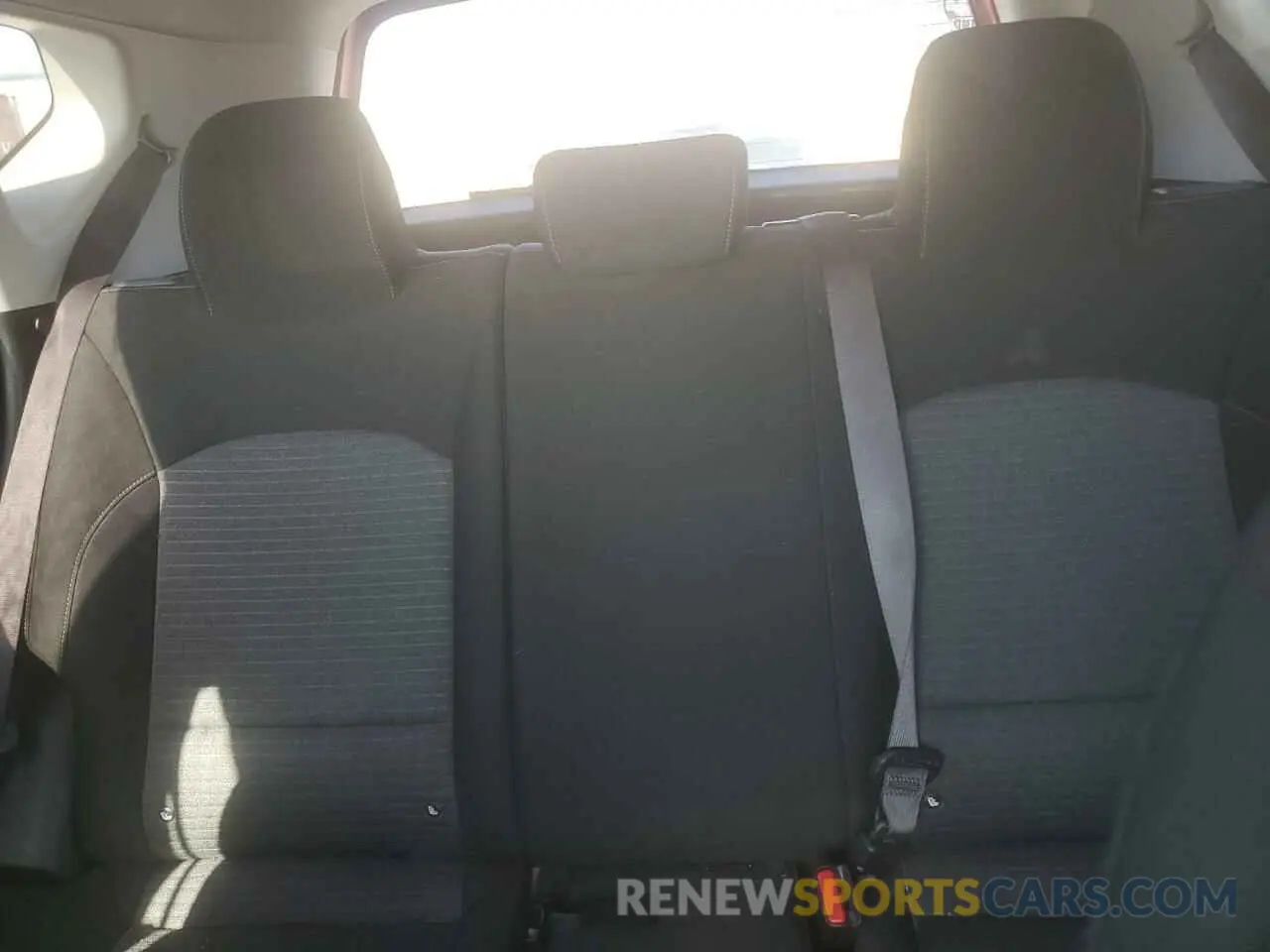 10 Photograph of a damaged car KNDJ23AU3L7703623 KIA SOUL 2020