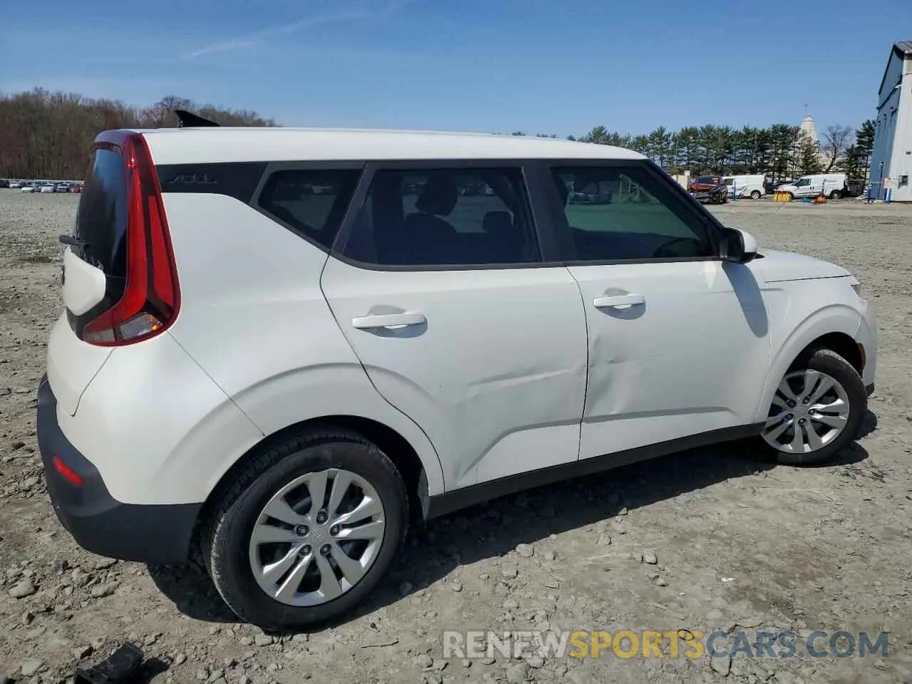 3 Photograph of a damaged car KNDJ23AU3L7723791 KIA SOUL 2020