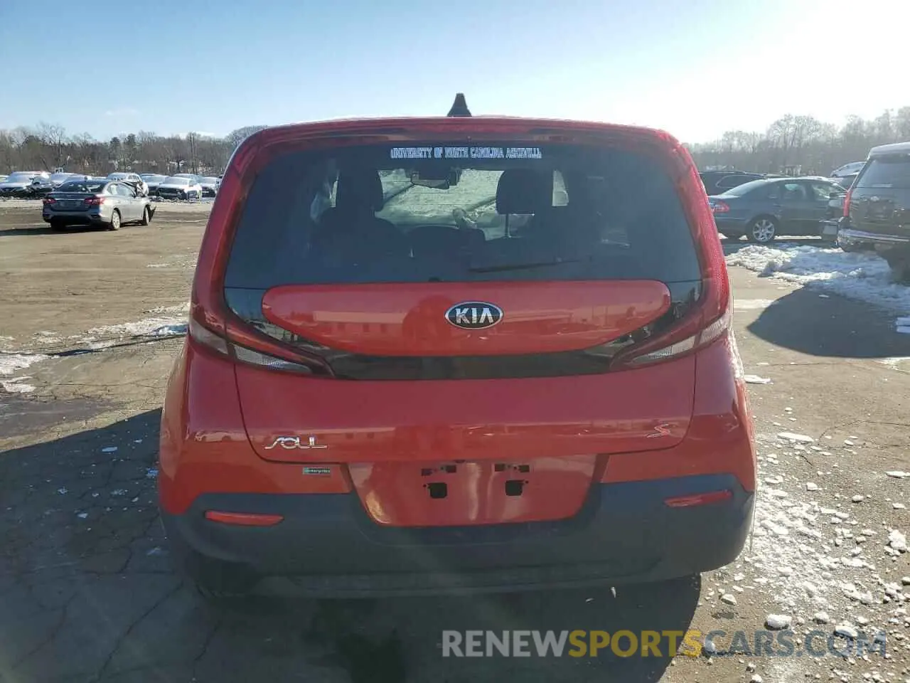 6 Photograph of a damaged car KNDJ23AU4L7003478 KIA SOUL 2020
