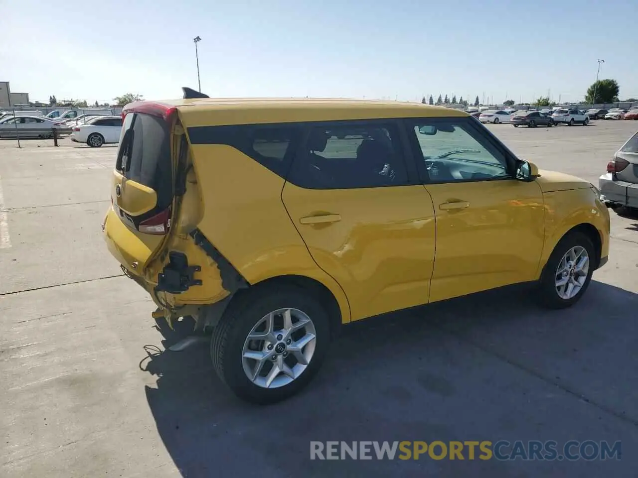 3 Photograph of a damaged car KNDJ23AU4L7051191 KIA SOUL 2020
