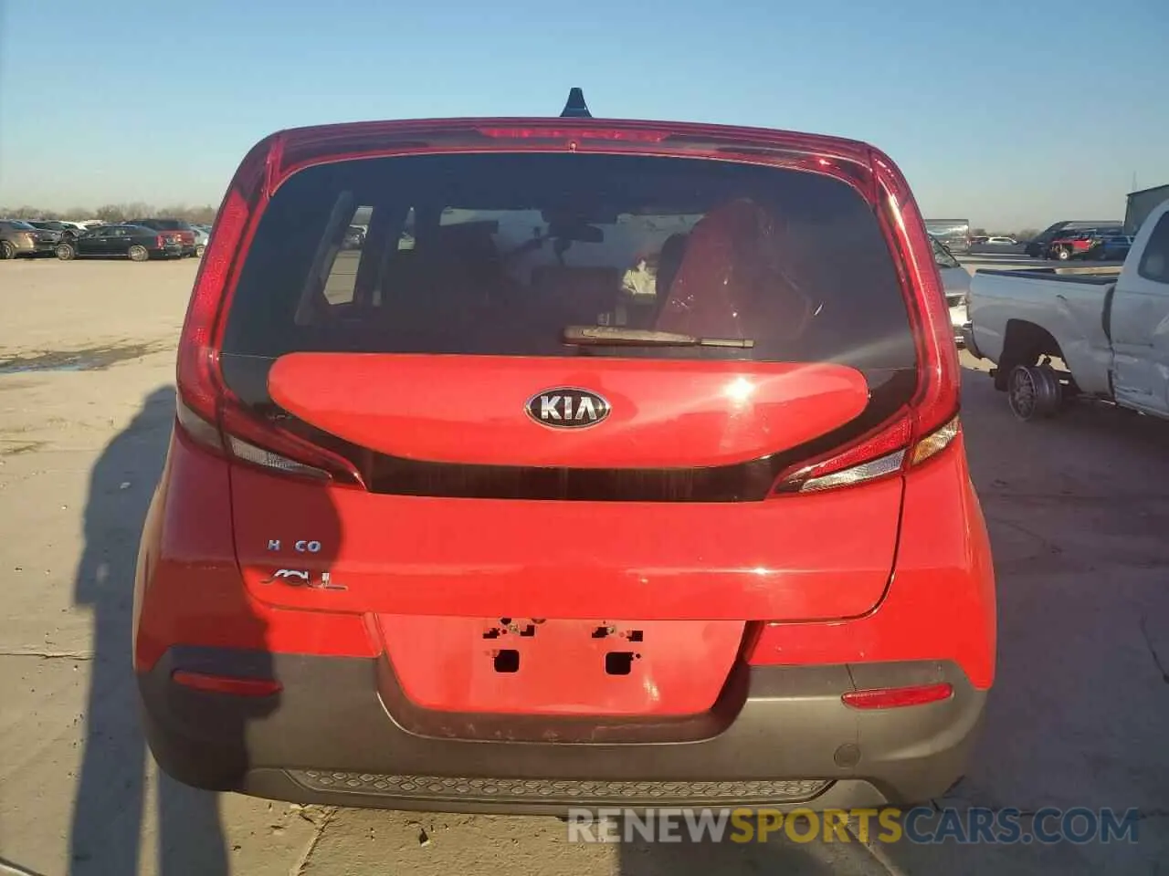 6 Фотография поврежденного автомобиля KNDJ23AU4L7057590 KIA SOUL 2020