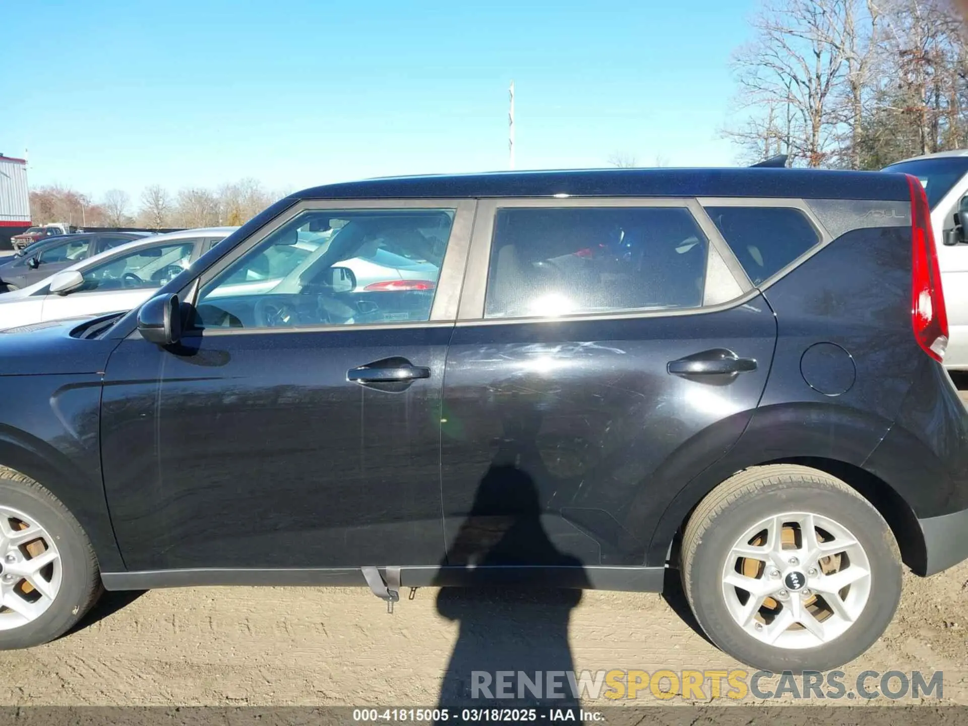 15 Photograph of a damaged car KNDJ23AU4L7061221 KIA SOUL 2020