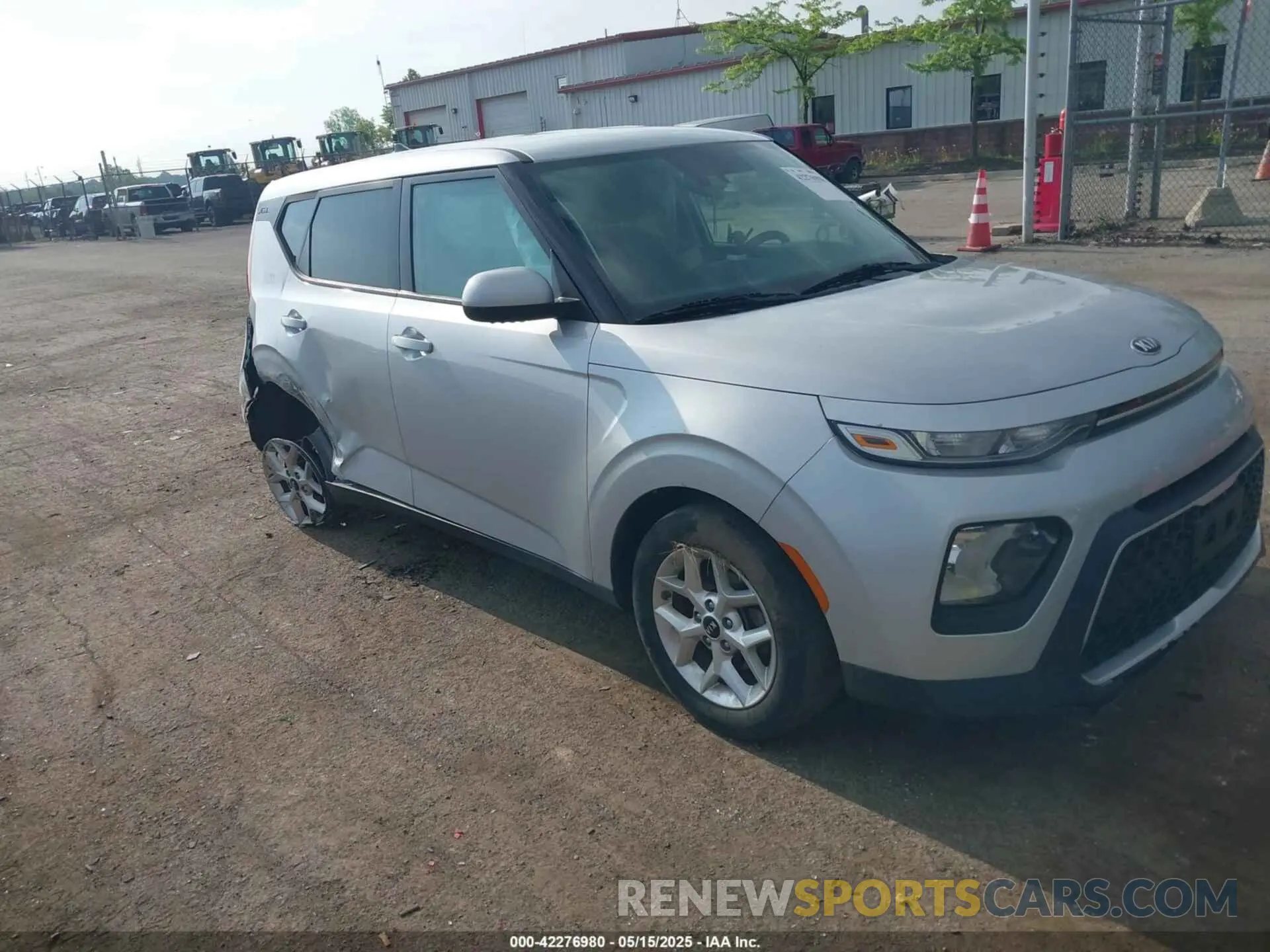 1 Photograph of a damaged car KNDJ23AU4L7108344 KIA SOUL 2020