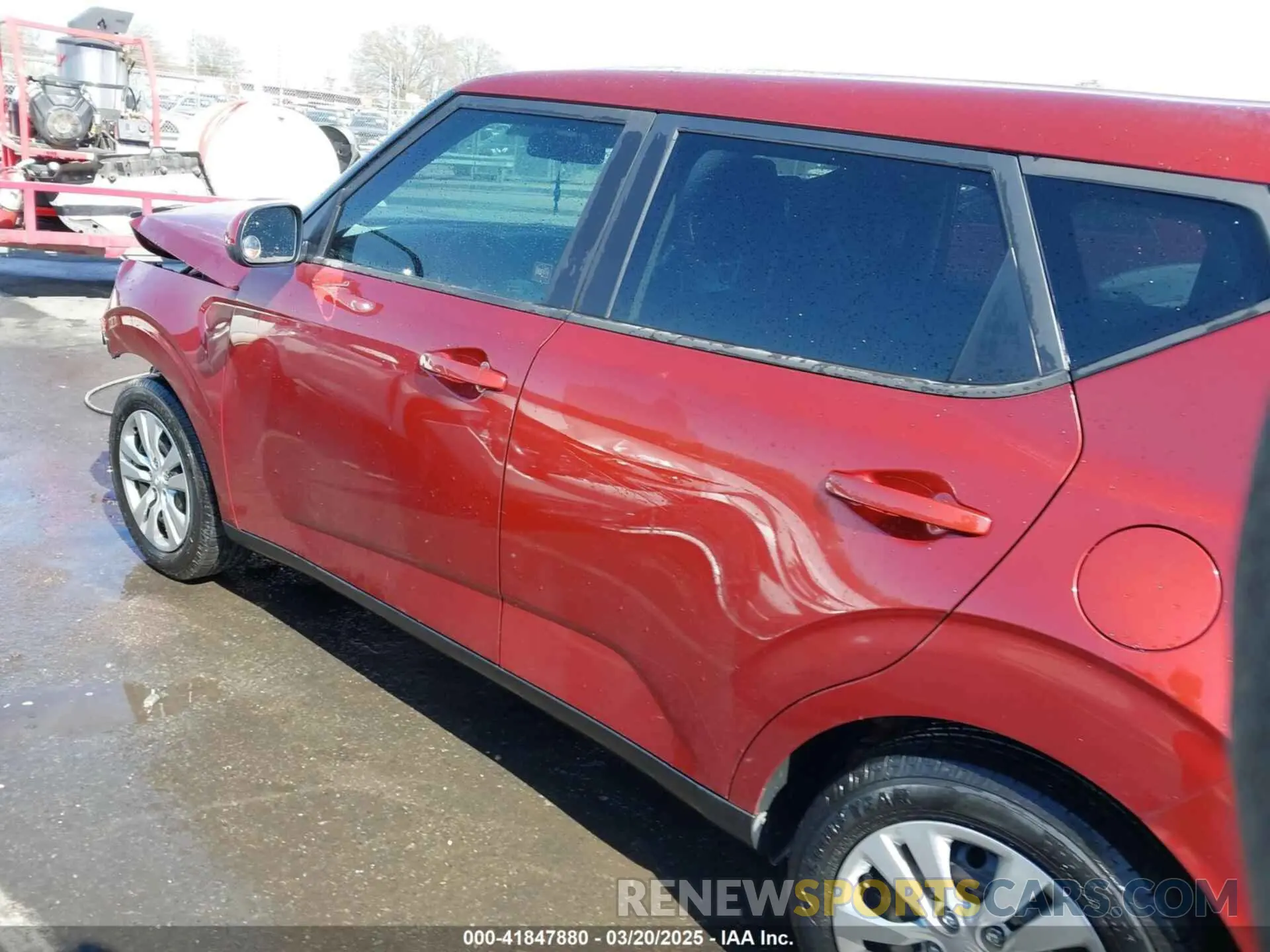 15 Photograph of a damaged car KNDJ23AU4L7113673 KIA SOUL 2020