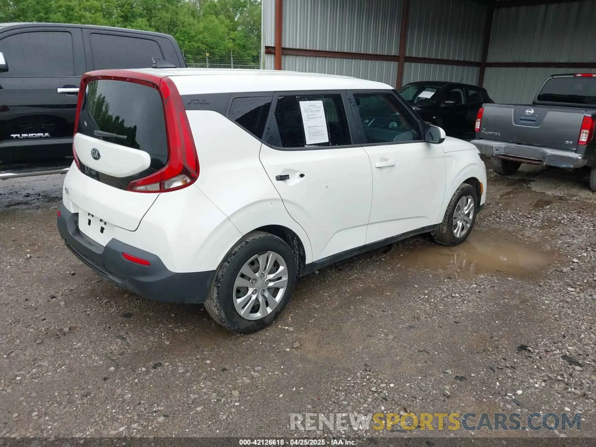 4 Photograph of a damaged car KNDJ23AU4L7708099 KIA SOUL 2020