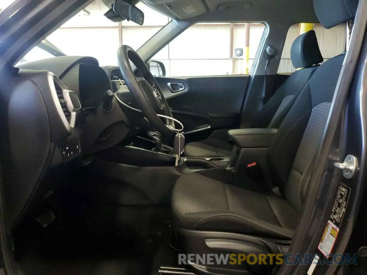 7 Photograph of a damaged car KNDJ23AU4L7731155 KIA SOUL 2020