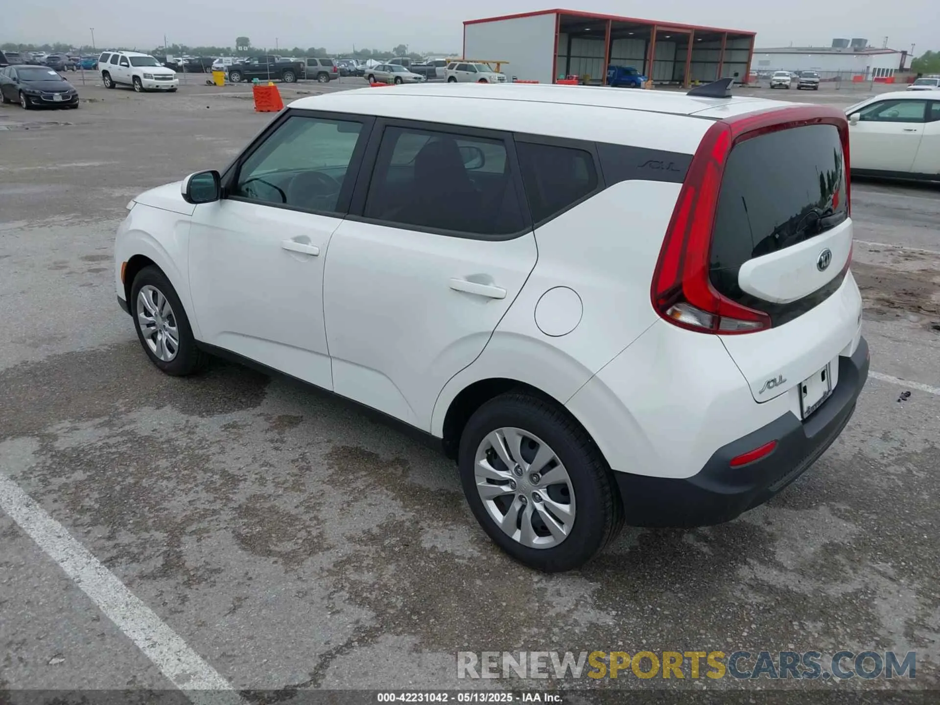 3 Photograph of a damaged car KNDJ23AU5L7022217 KIA SOUL 2020