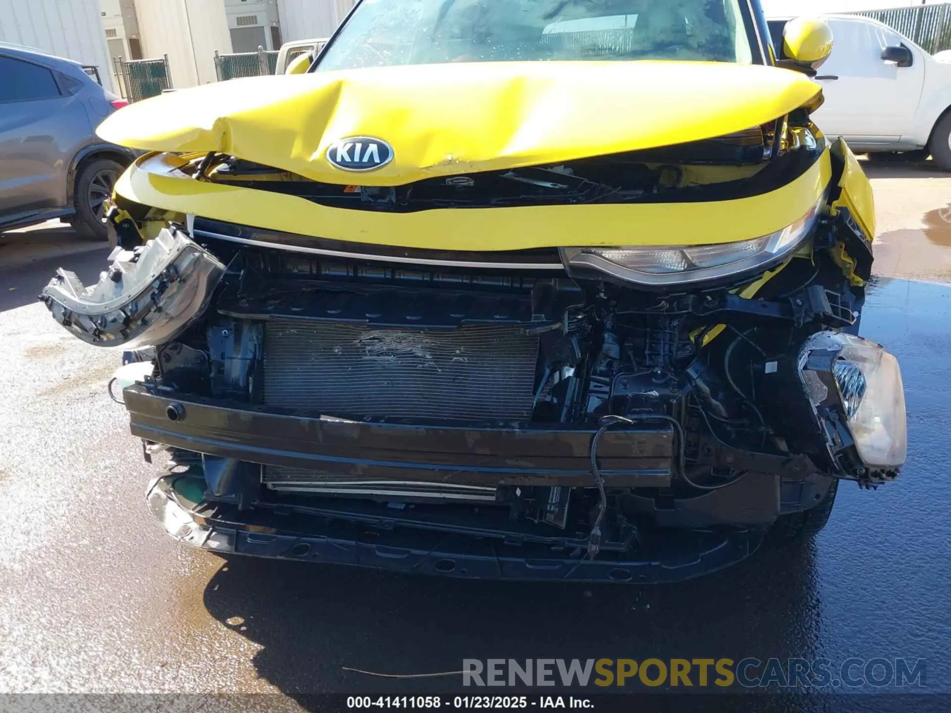 6 Фотография поврежденного автомобиля KNDJ23AU5L7052317 KIA SOUL 2020