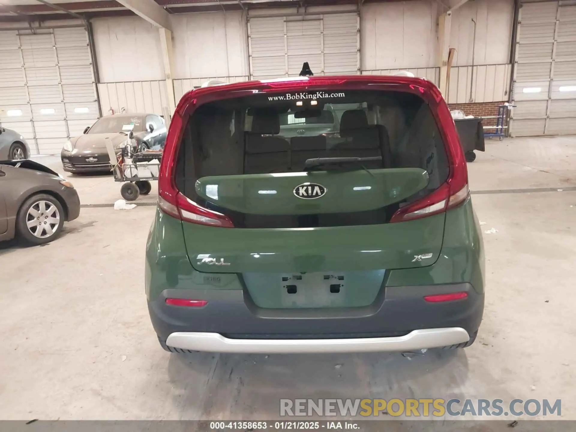 15 Photograph of a damaged car KNDJ23AU5L7068730 KIA SOUL 2020