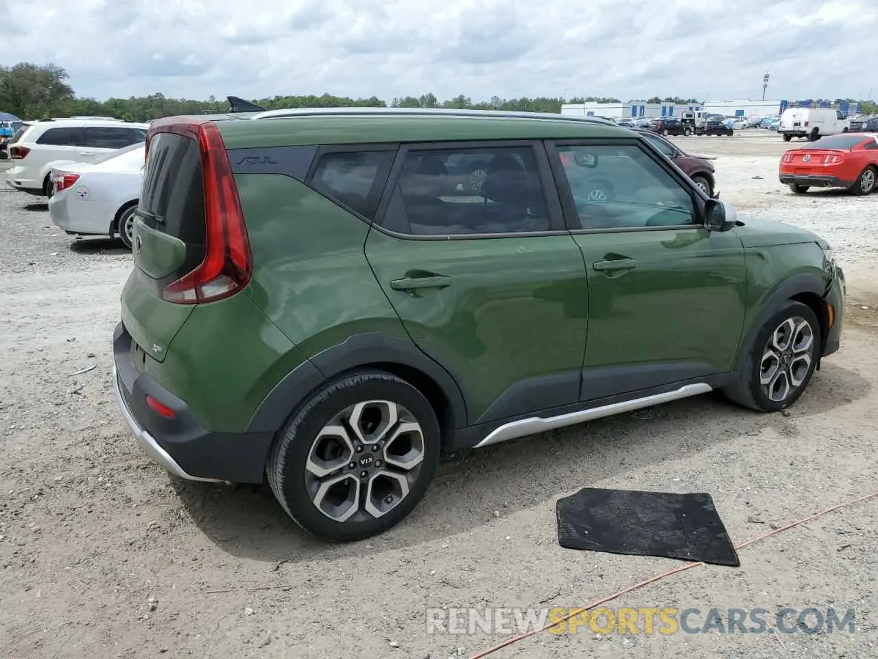 3 Photograph of a damaged car KNDJ23AU5L7102486 KIA SOUL 2020