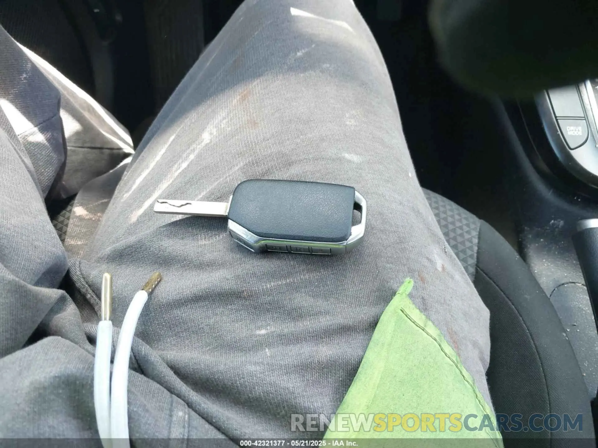 11 Photograph of a damaged car KNDJ23AU5L7109485 KIA SOUL 2020