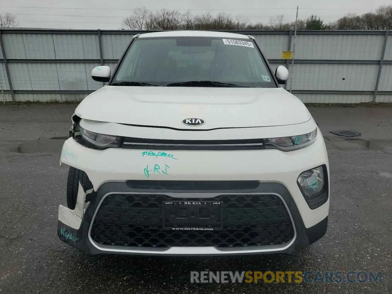 5 Photograph of a damaged car KNDJ23AU5L7705356 KIA SOUL 2020