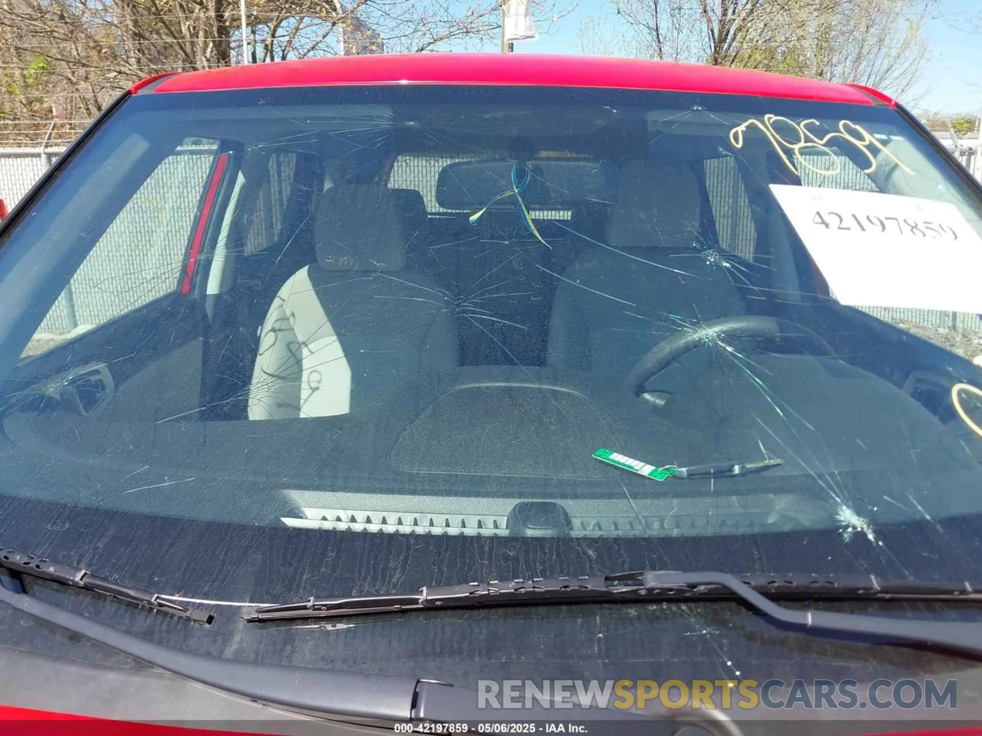 17 Photograph of a damaged car KNDJ23AU5L7713697 KIA SOUL 2020