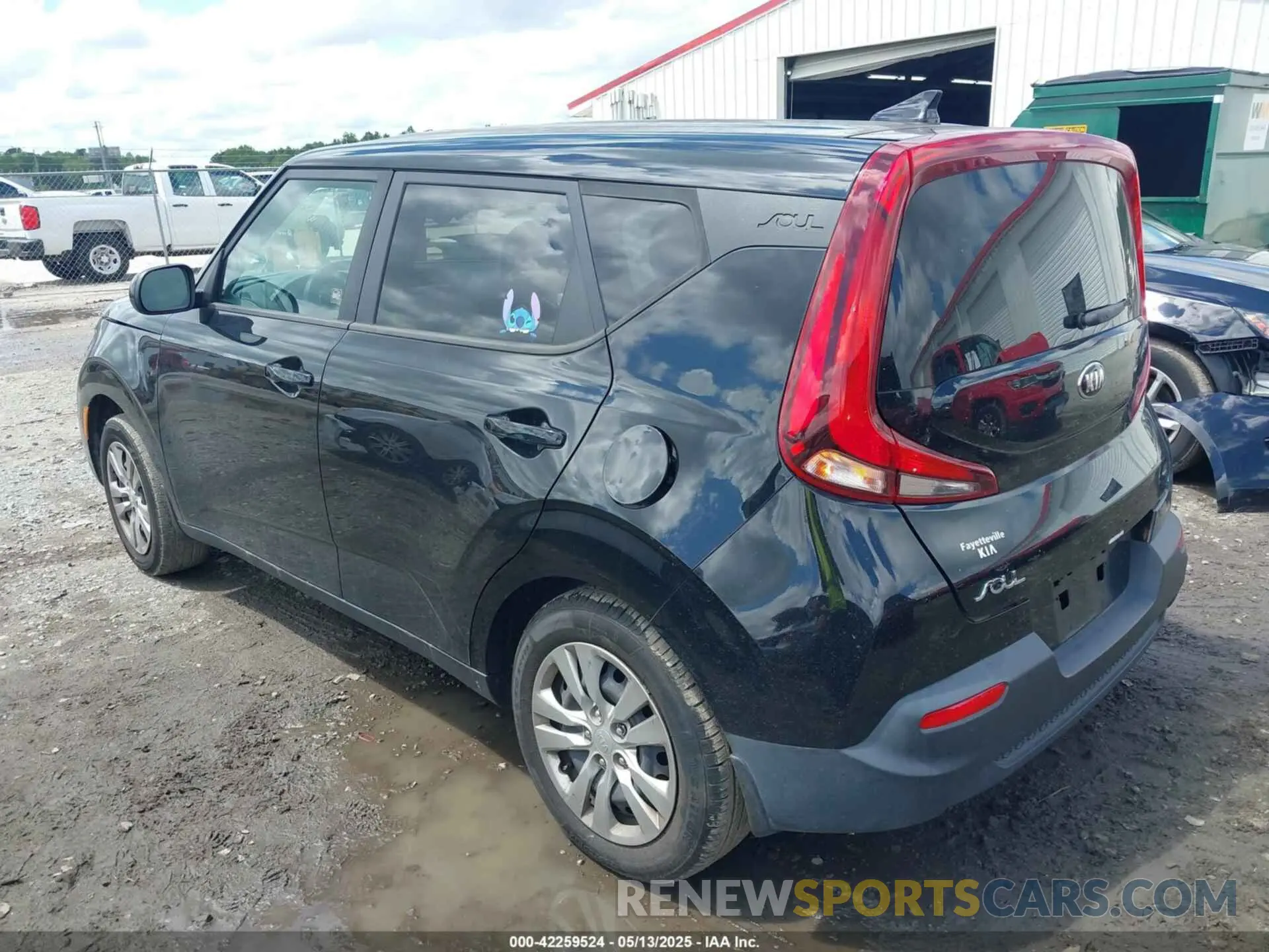 3 Фотография поврежденного автомобиля KNDJ23AU5L7718043 KIA SOUL 2020