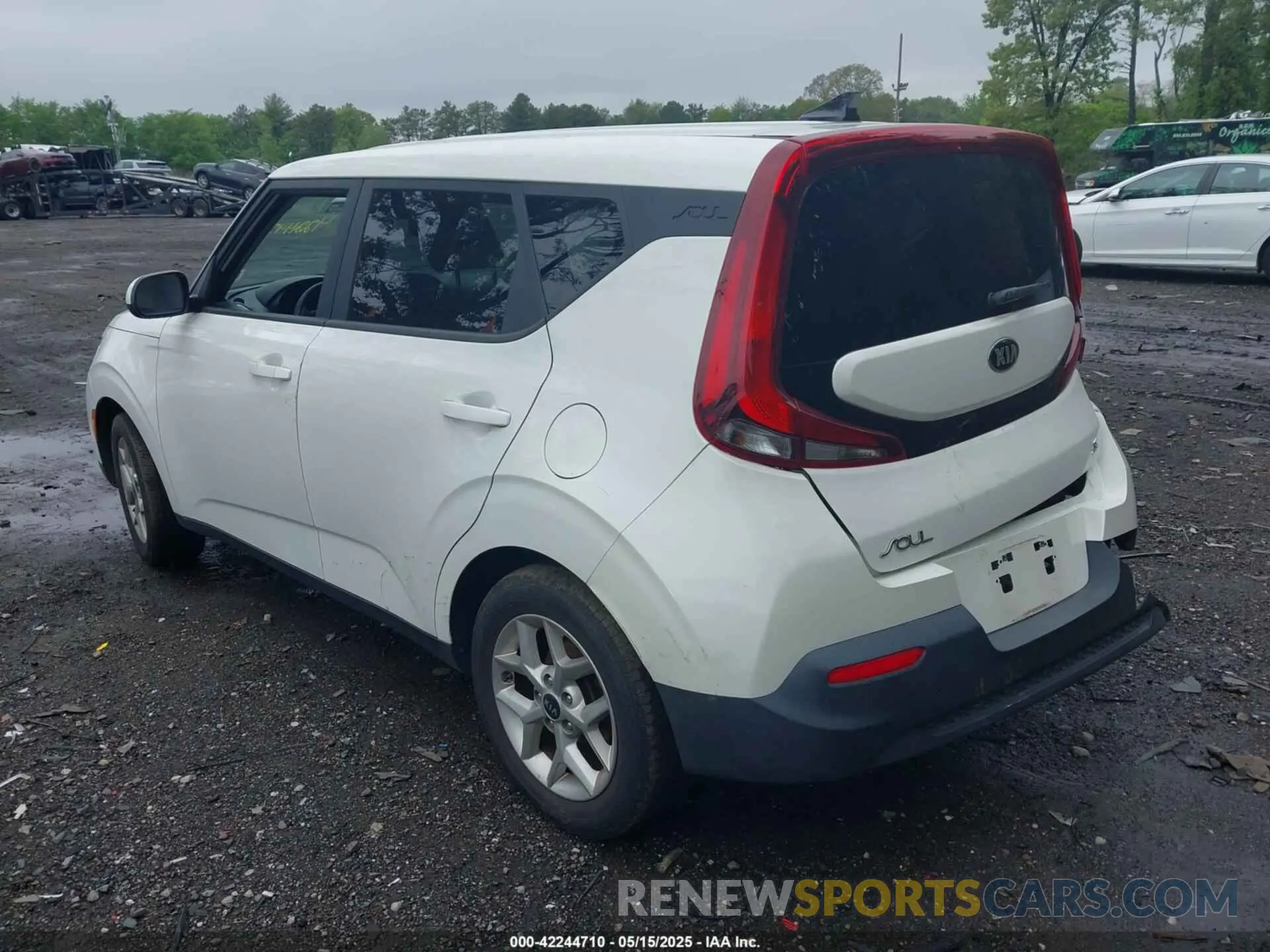 3 Фотография поврежденного автомобиля KNDJ23AU6L7083270 KIA SOUL 2020