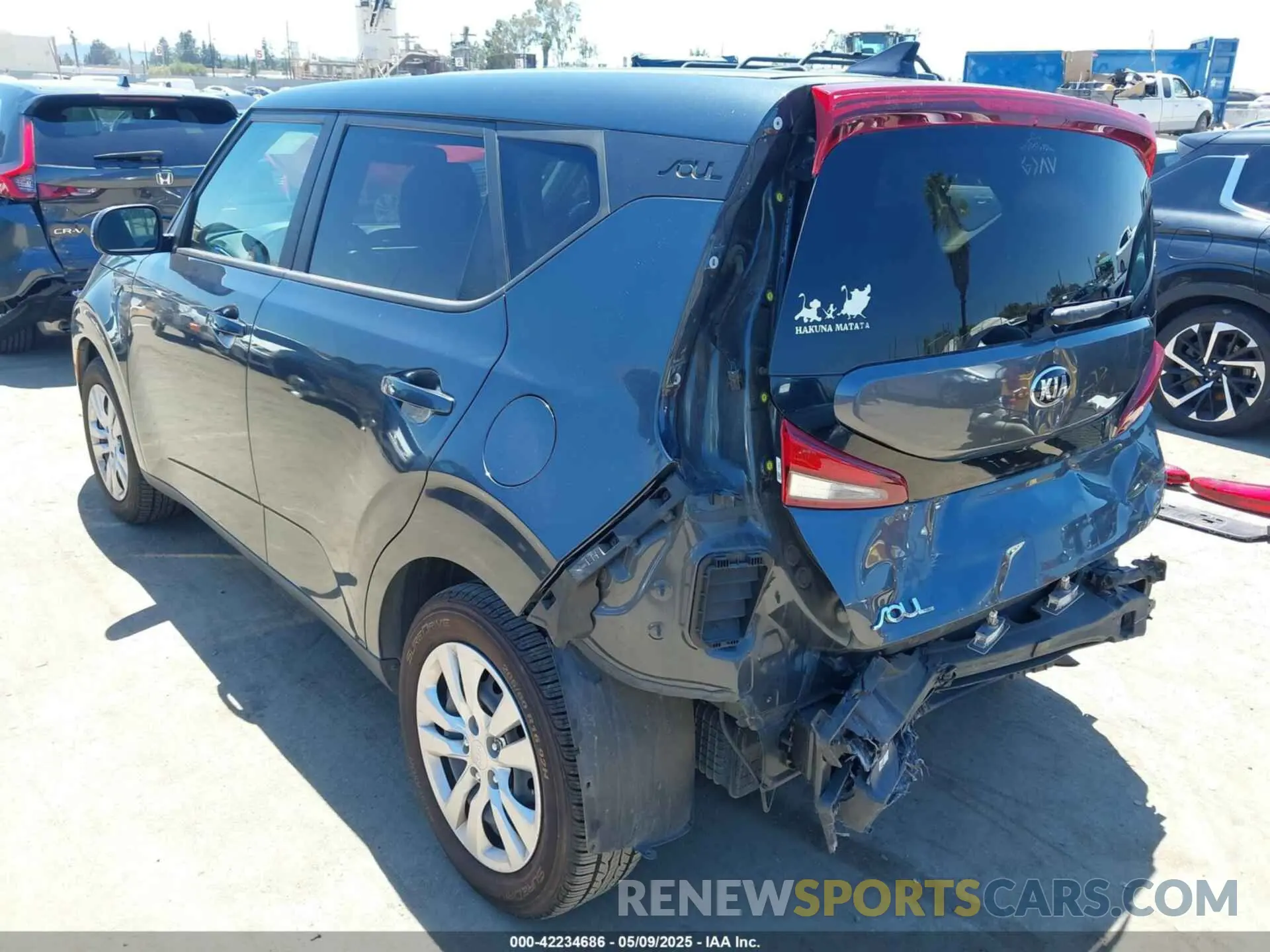 3 Photograph of a damaged car KNDJ23AU6L7090266 KIA SOUL 2020
