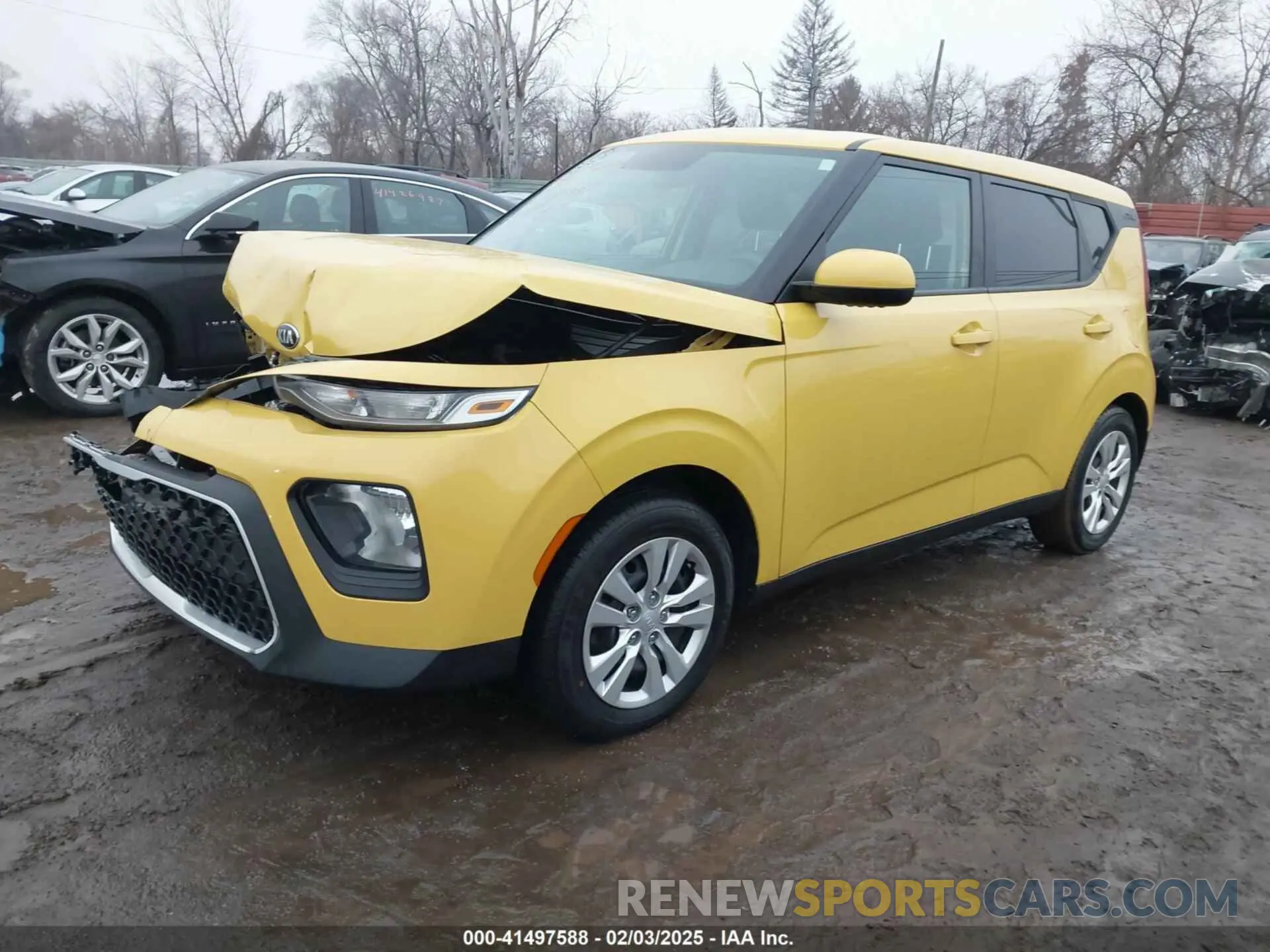 2 Photograph of a damaged car KNDJ23AU6L7100858 KIA SOUL 2020