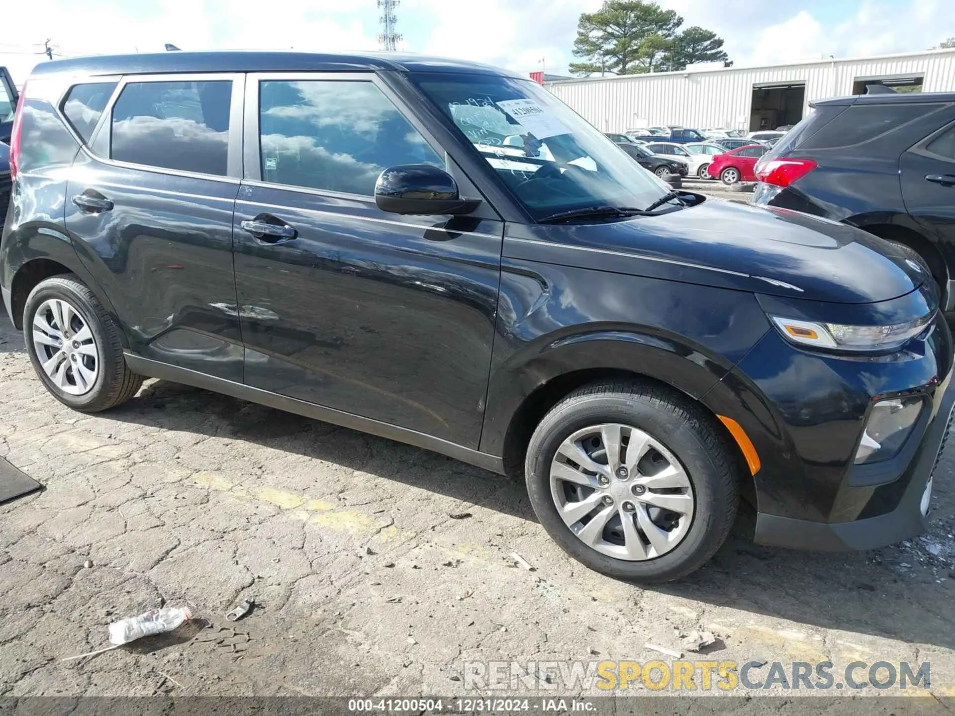 1 Фотография поврежденного автомобиля KNDJ23AU6L7120141 KIA SOUL 2020