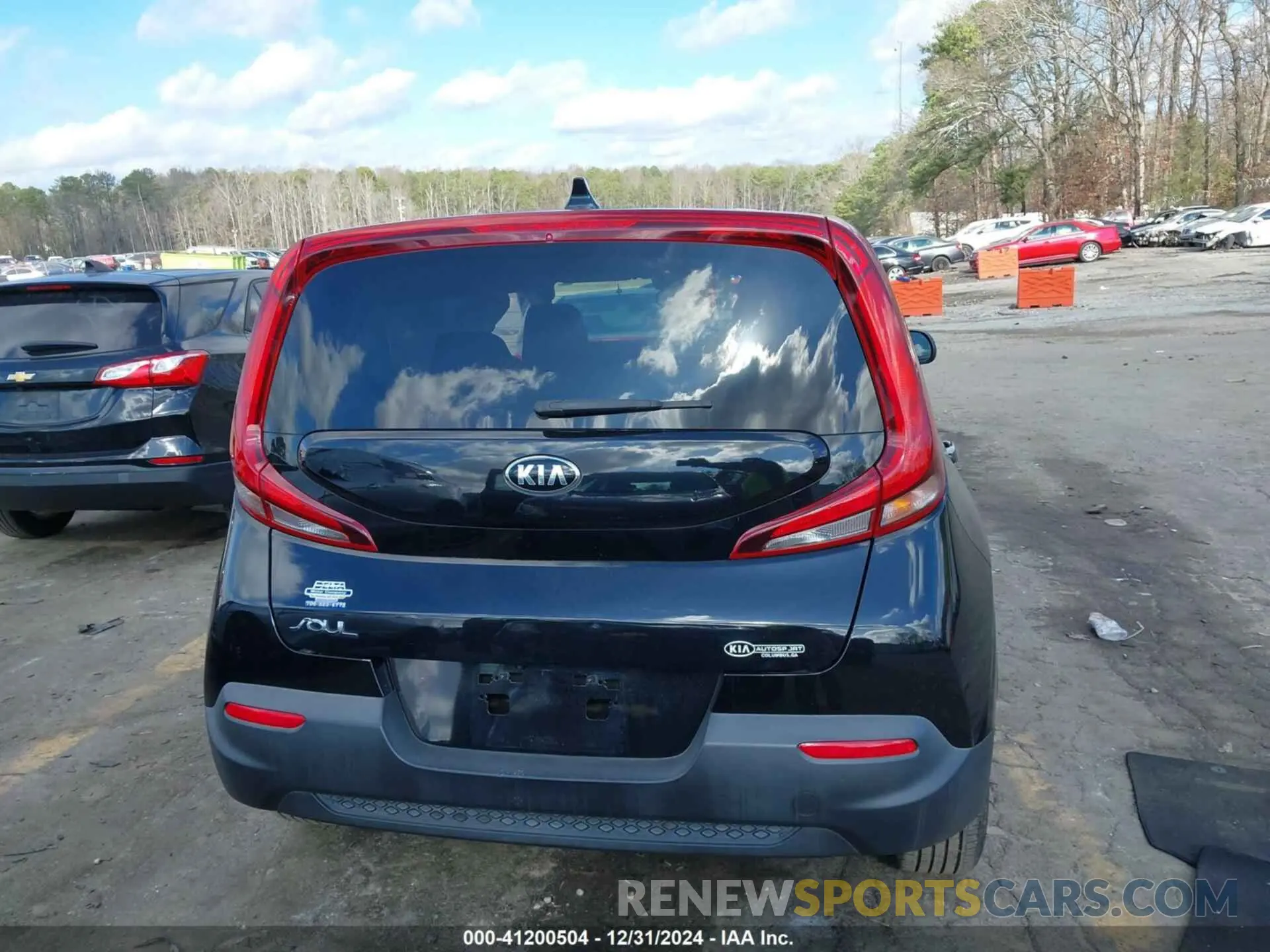 17 Фотография поврежденного автомобиля KNDJ23AU6L7120141 KIA SOUL 2020