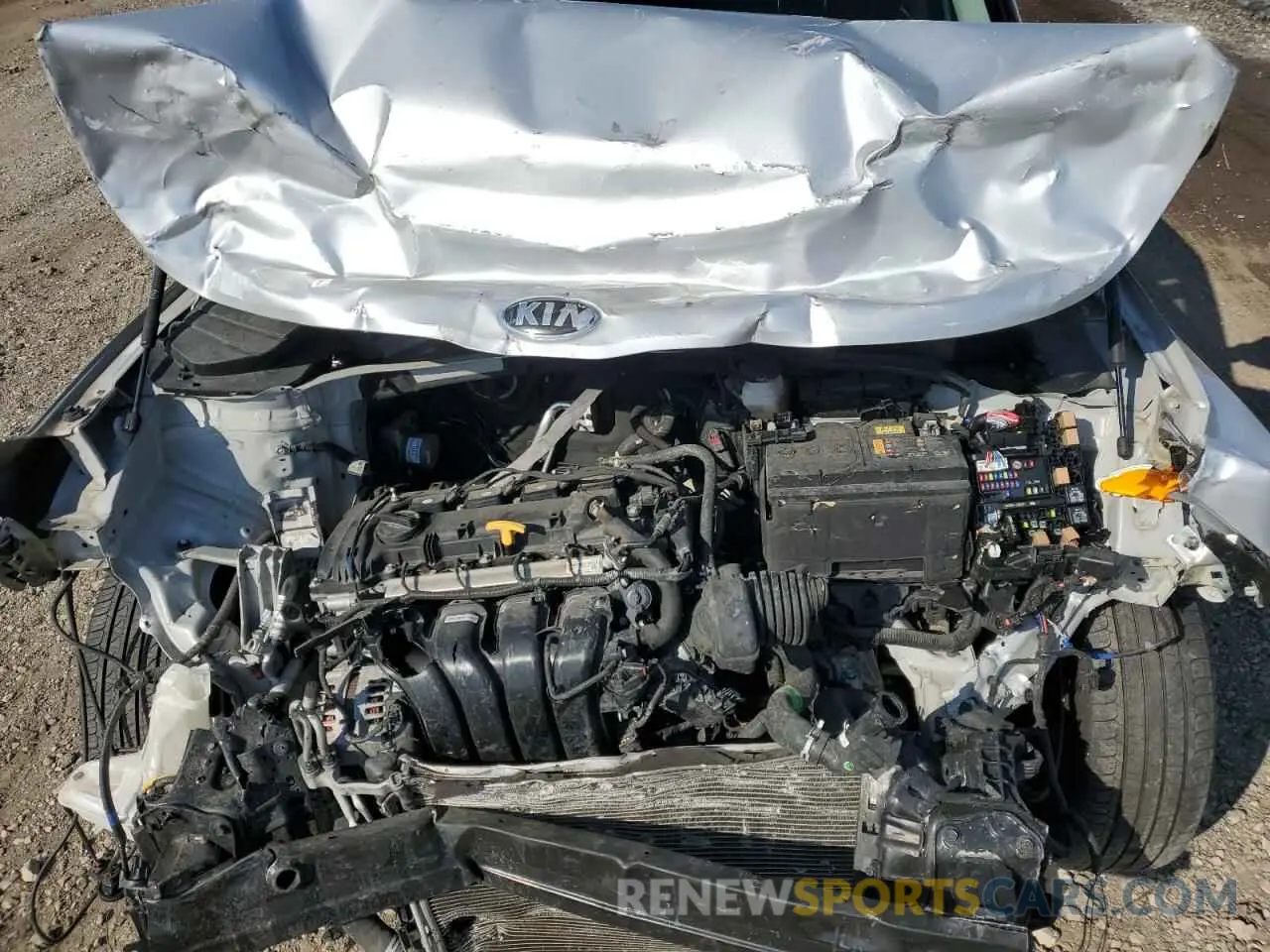 13 Фотография поврежденного автомобиля KNDJ23AU7L7010179 KIA SOUL 2020