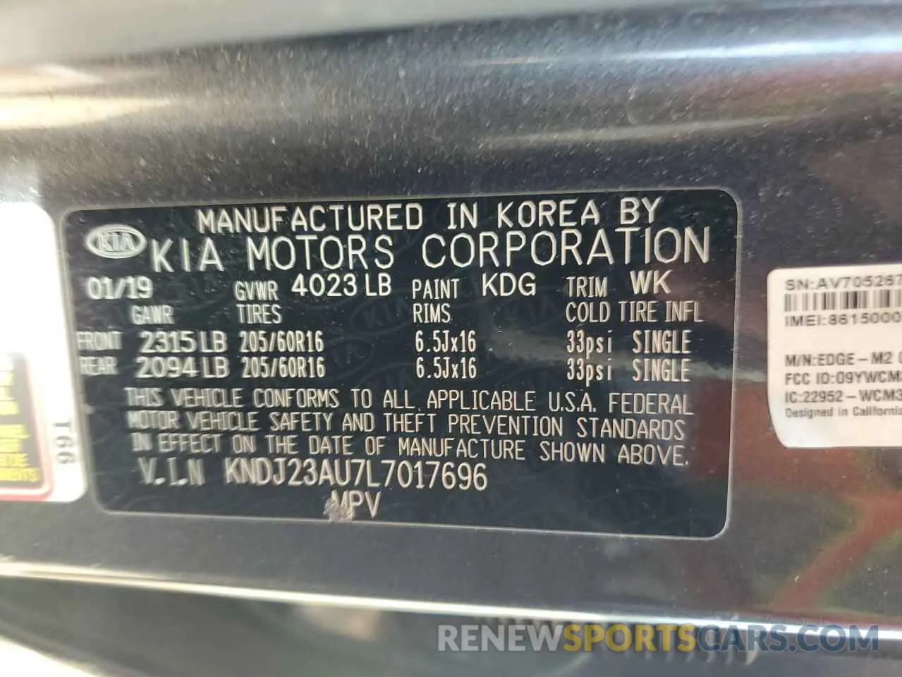12 Photograph of a damaged car KNDJ23AU7L7017696 KIA SOUL 2020
