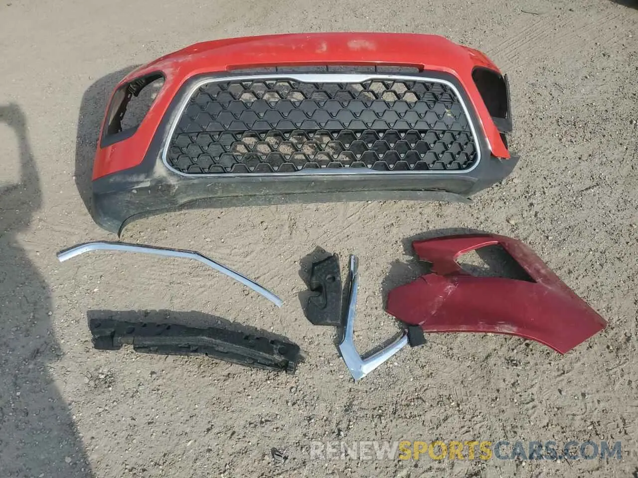 12 Photograph of a damaged car KNDJ23AU7L7031355 KIA SOUL 2020