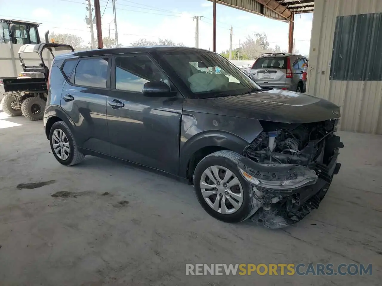 4 Фотография поврежденного автомобиля KNDJ23AU7L7035938 KIA SOUL 2020