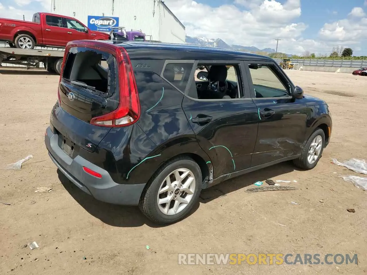 3 Photograph of a damaged car KNDJ23AU8L7042722 KIA SOUL 2020