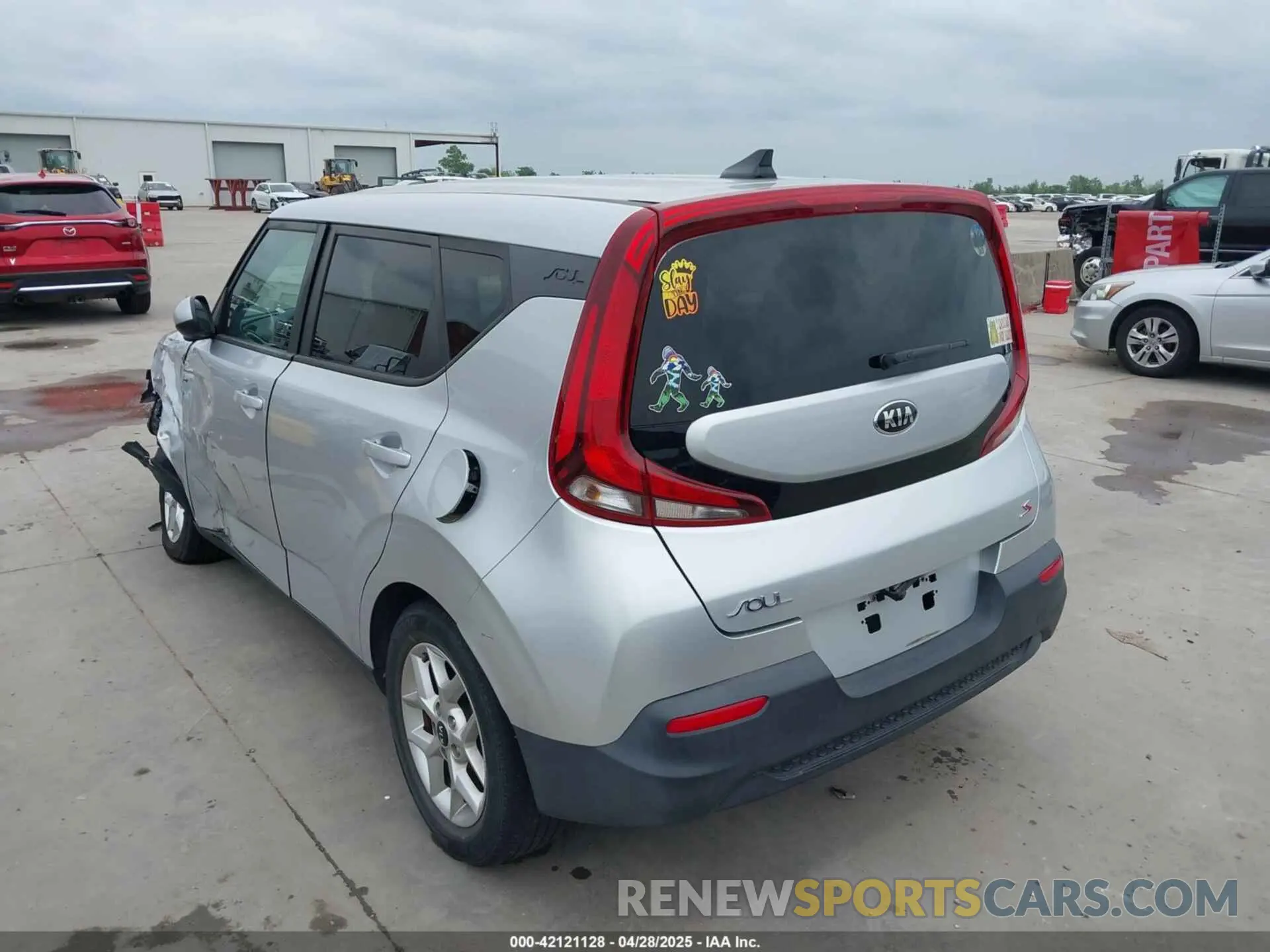 3 Photograph of a damaged car KNDJ23AU8L7054546 KIA SOUL 2020