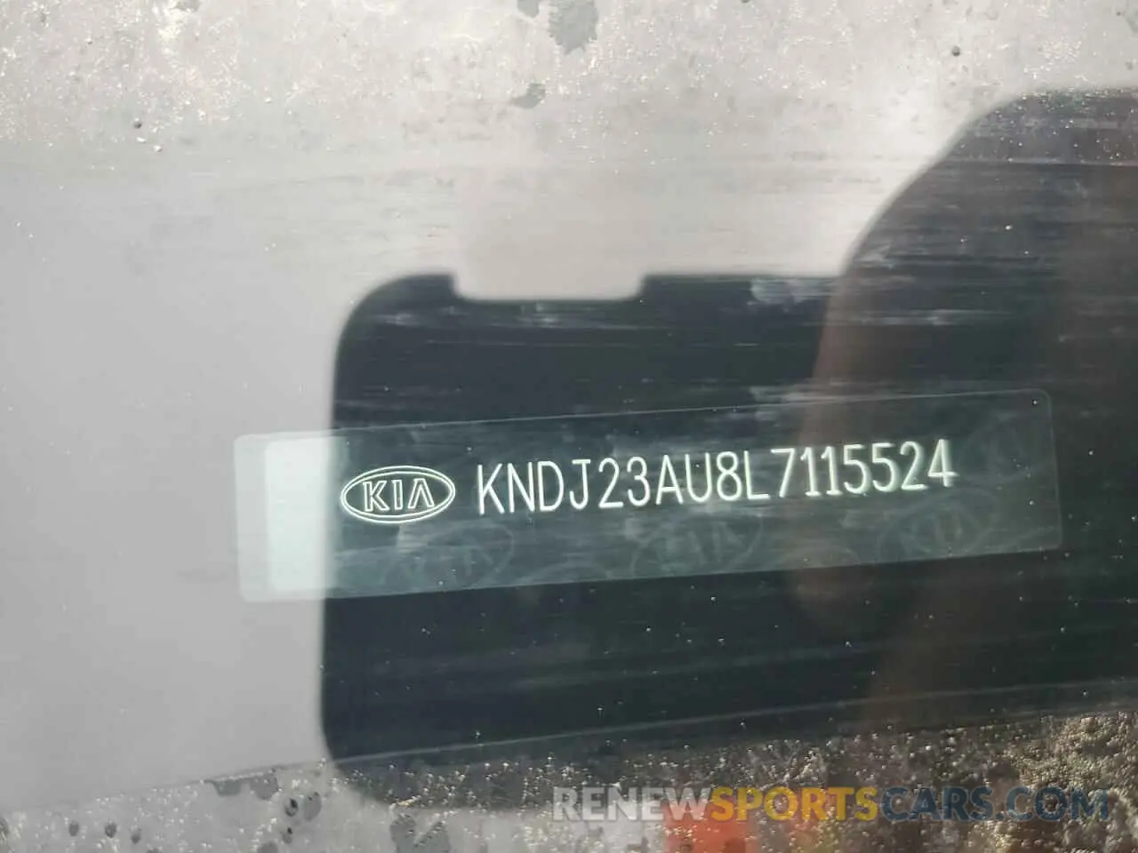 12 Photograph of a damaged car KNDJ23AU8L7115524 KIA SOUL 2020