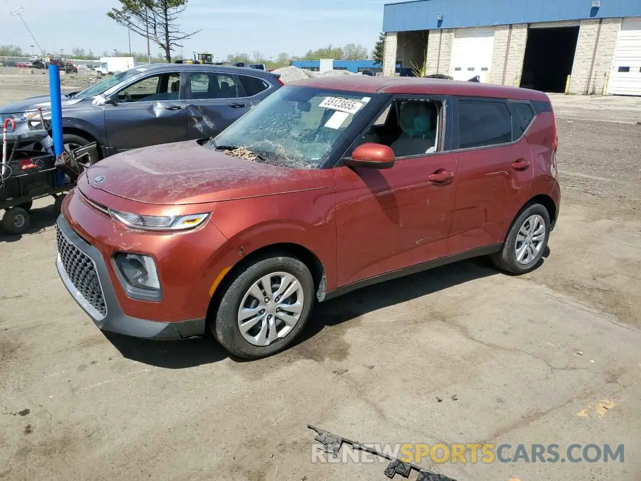 1 Photograph of a damaged car KNDJ23AU8L7117757 KIA SOUL 2020