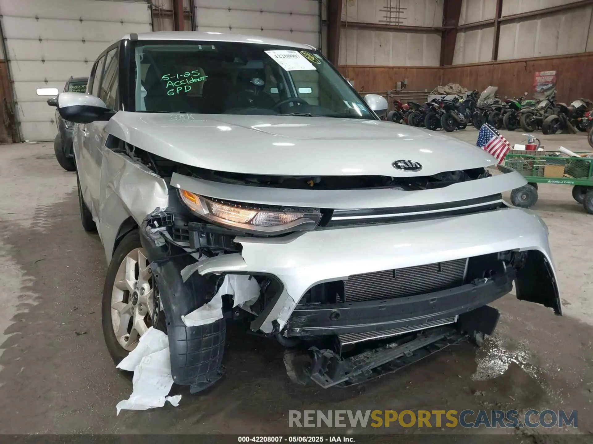 6 Фотография поврежденного автомобиля KNDJ23AU8L7720076 KIA SOUL 2020