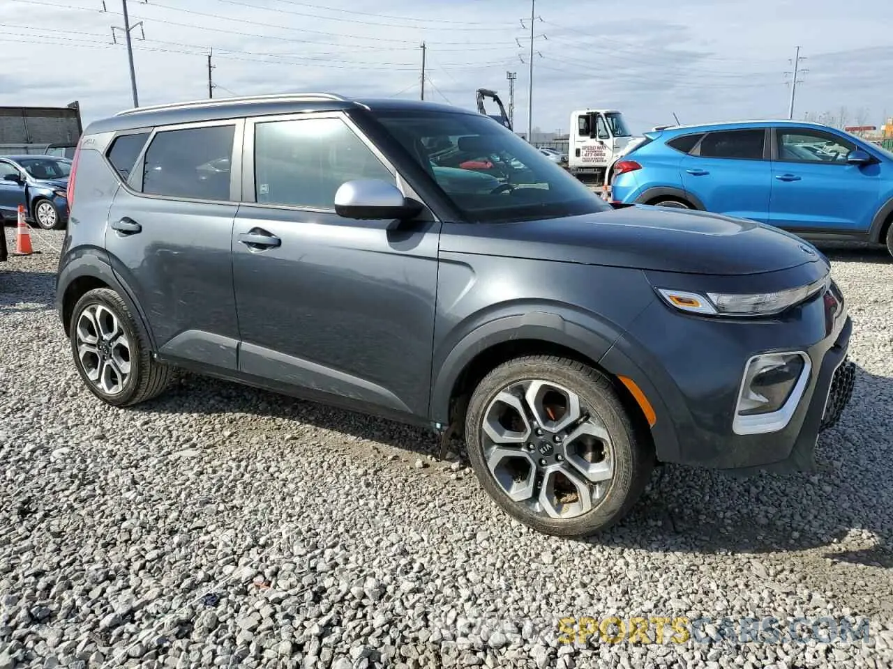 4 Photograph of a damaged car KNDJ23AU8L7724046 KIA SOUL 2020