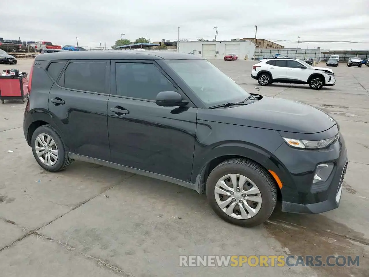 4 Фотография поврежденного автомобиля KNDJ23AU8L7735659 KIA SOUL 2020