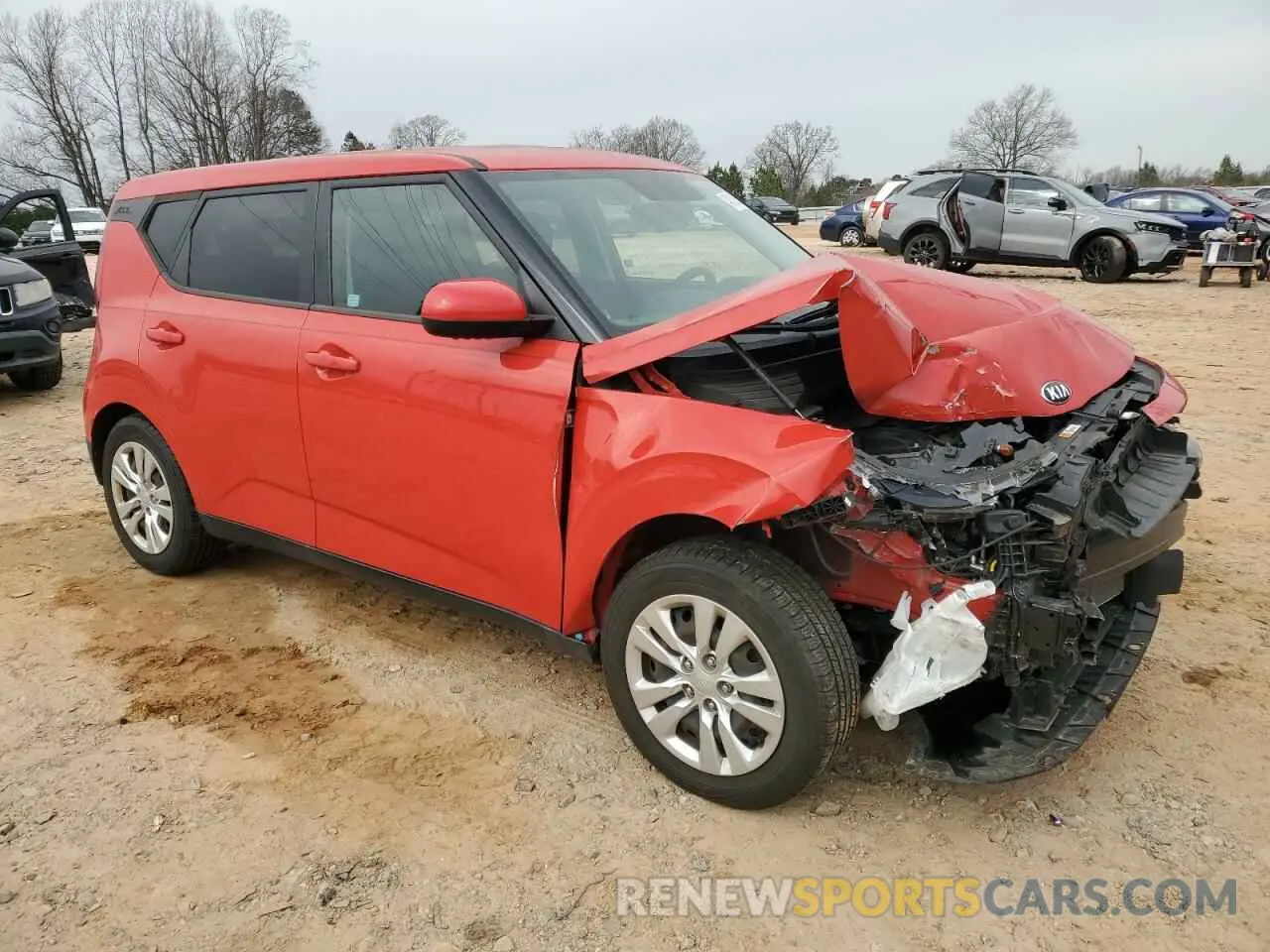 4 Photograph of a damaged car KNDJ23AU9L7059920 KIA SOUL 2020