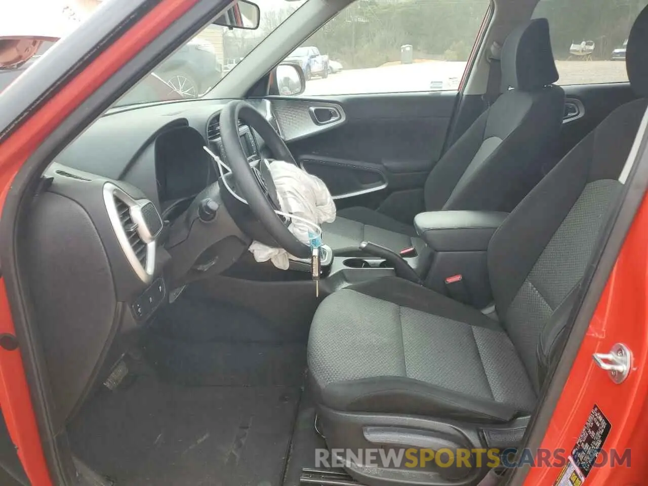 7 Photograph of a damaged car KNDJ23AU9L7059920 KIA SOUL 2020