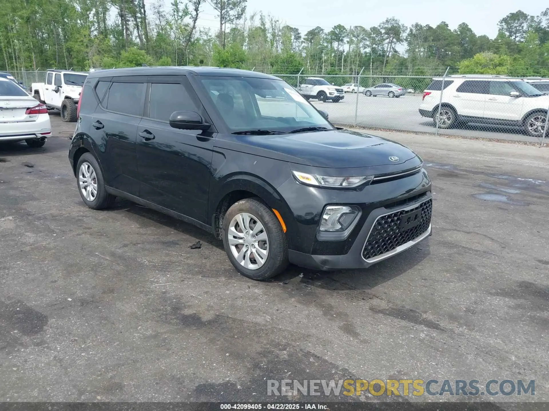 1 Photograph of a damaged car KNDJ23AU9L7071761 KIA SOUL 2020