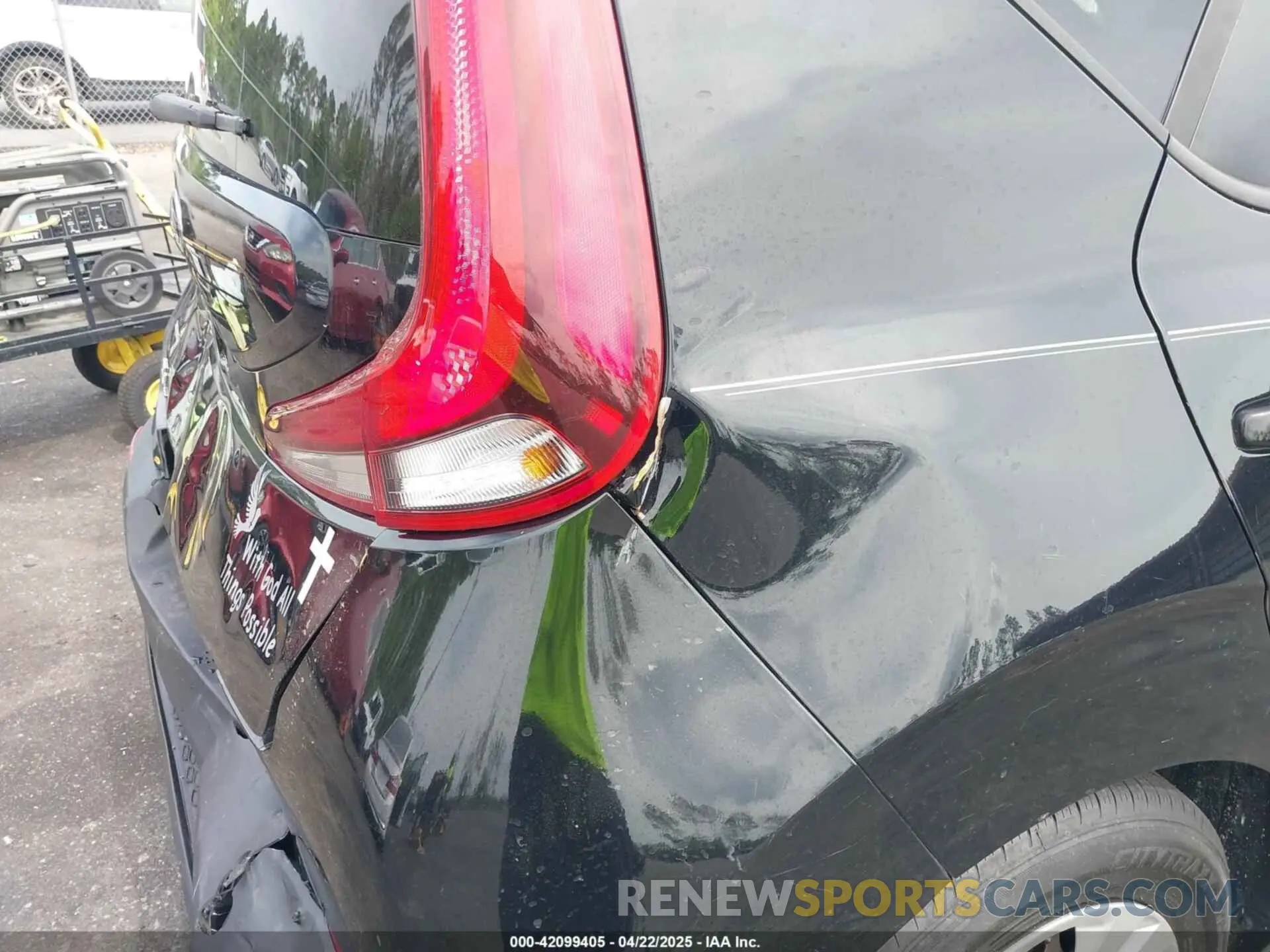 6 Photograph of a damaged car KNDJ23AU9L7071761 KIA SOUL 2020