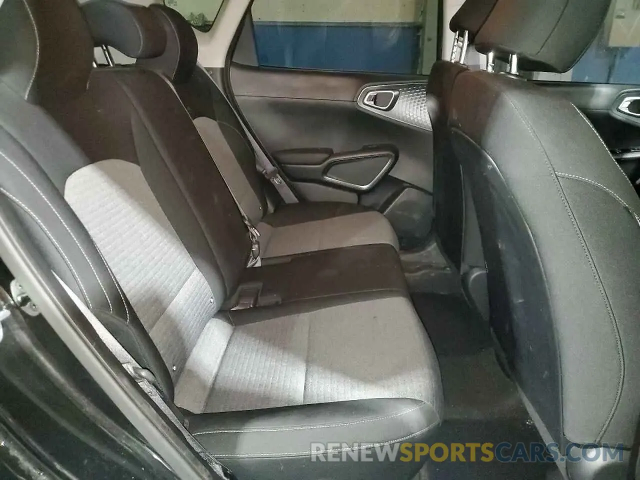 11 Photograph of a damaged car KNDJ23AU9L7708857 KIA SOUL 2020