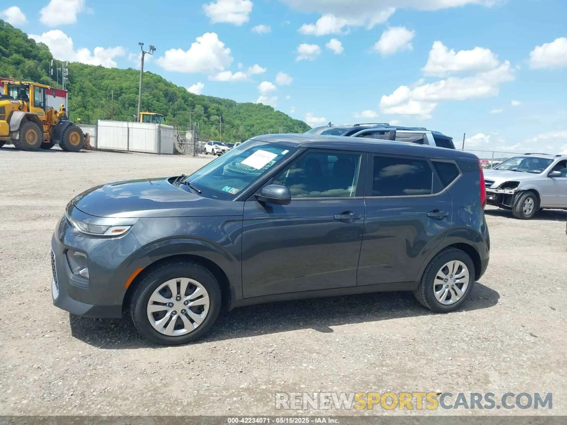 14 Photograph of a damaged car KNDJ23AU9L7727151 KIA SOUL 2020