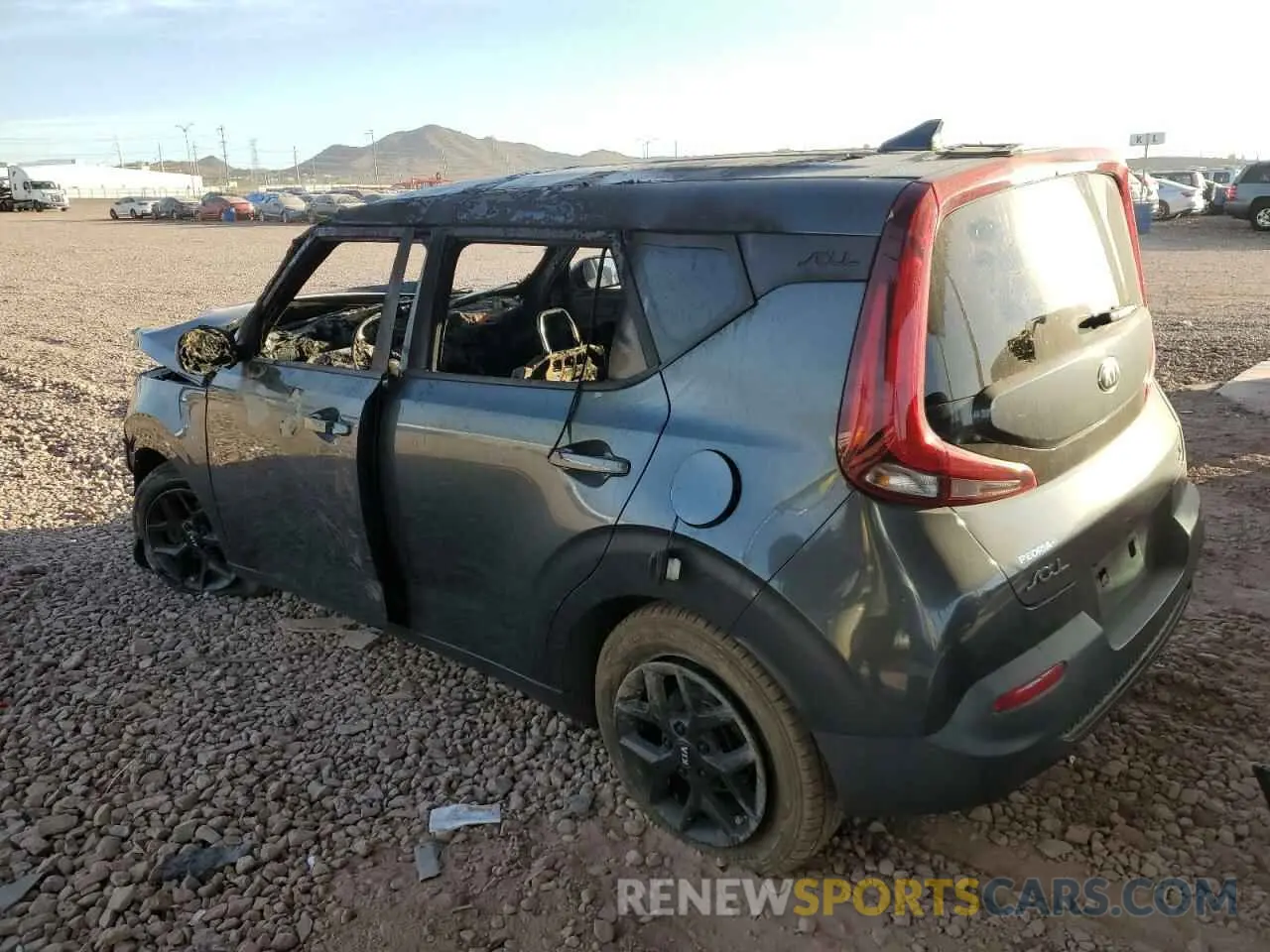 2 Фотография поврежденного автомобиля KNDJ23AUXL7026005 KIA SOUL 2020