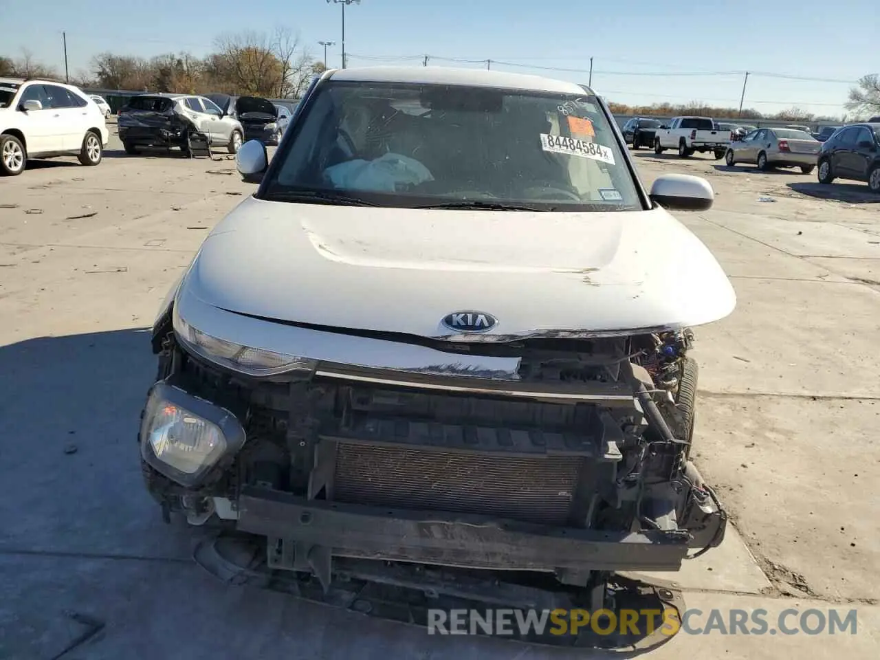 5 Photograph of a damaged car KNDJ23AUXL7028515 KIA SOUL 2020